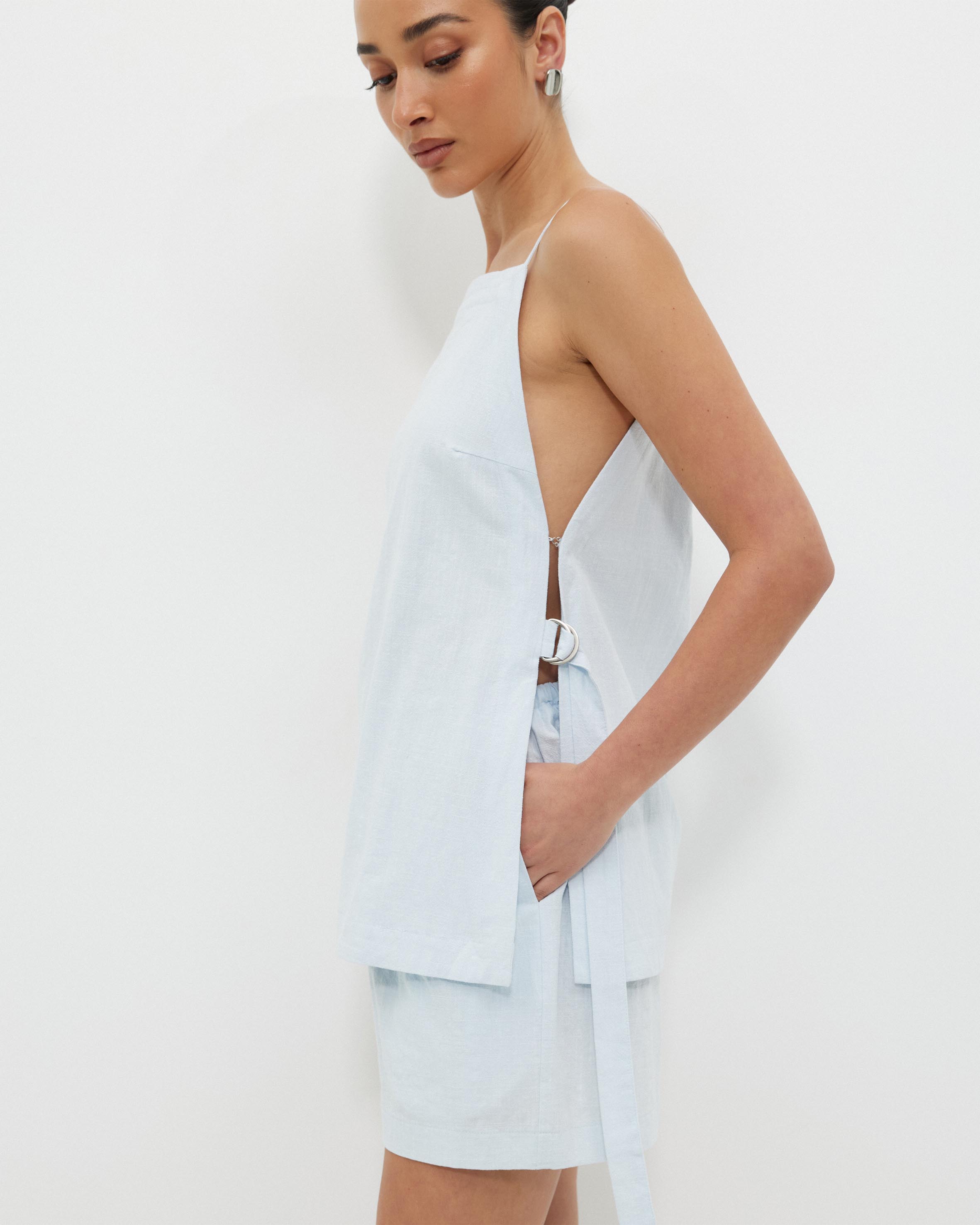 Lyauna Tie Side Top
