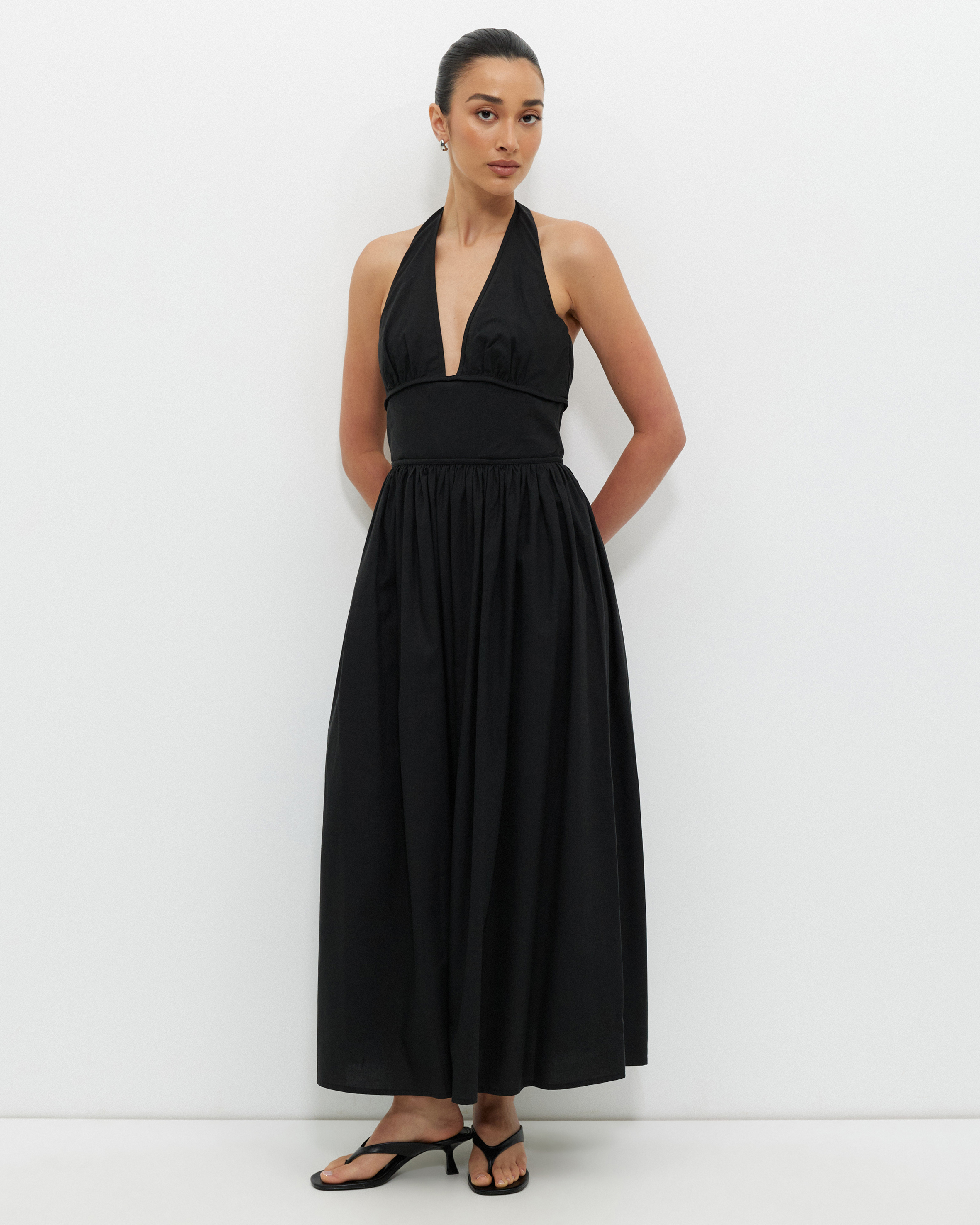Contrast Bind Halter Midi Dress