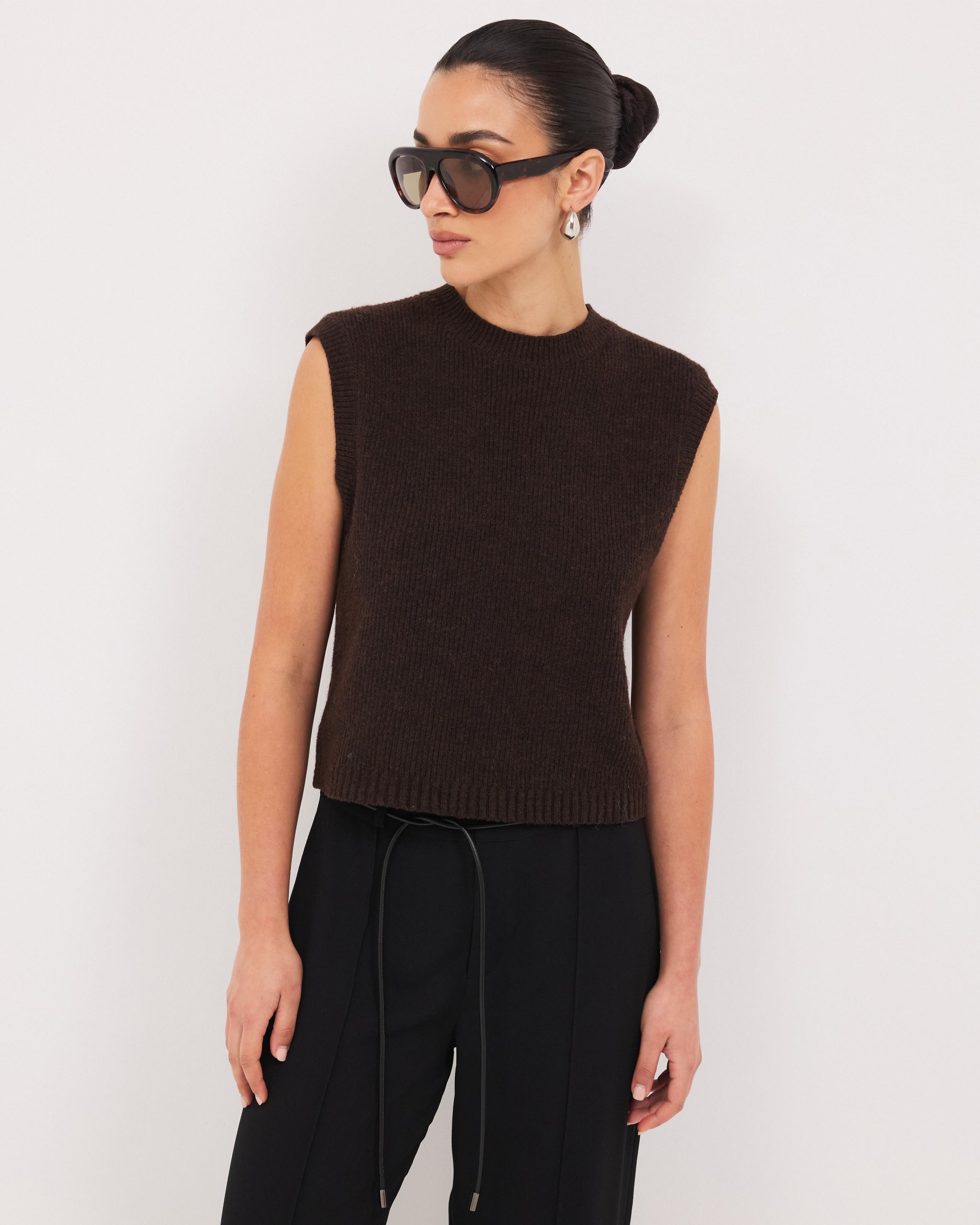 Bron Round Neck Knit Vest Top