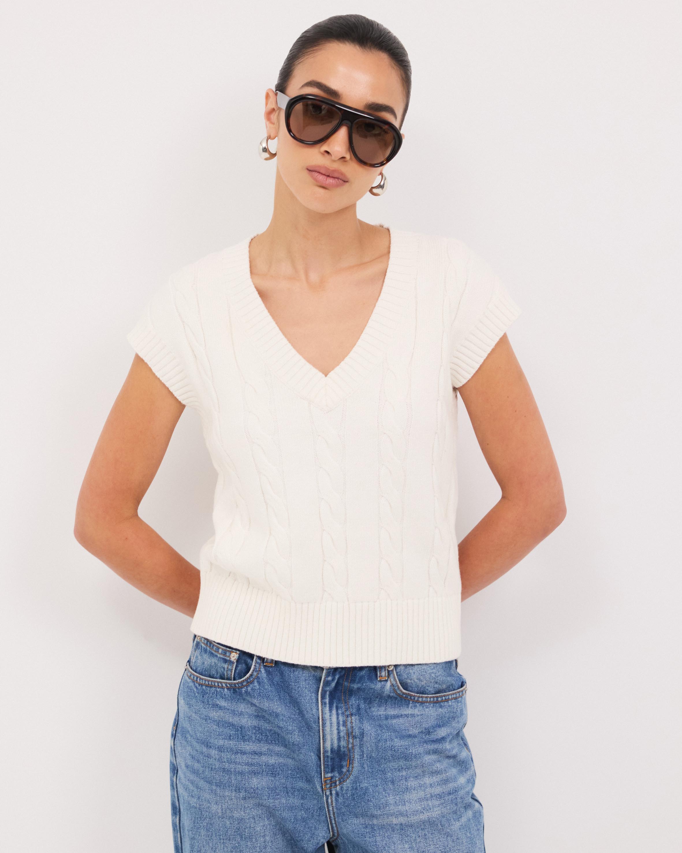 Leo Wool Blend Cable Knit Vest