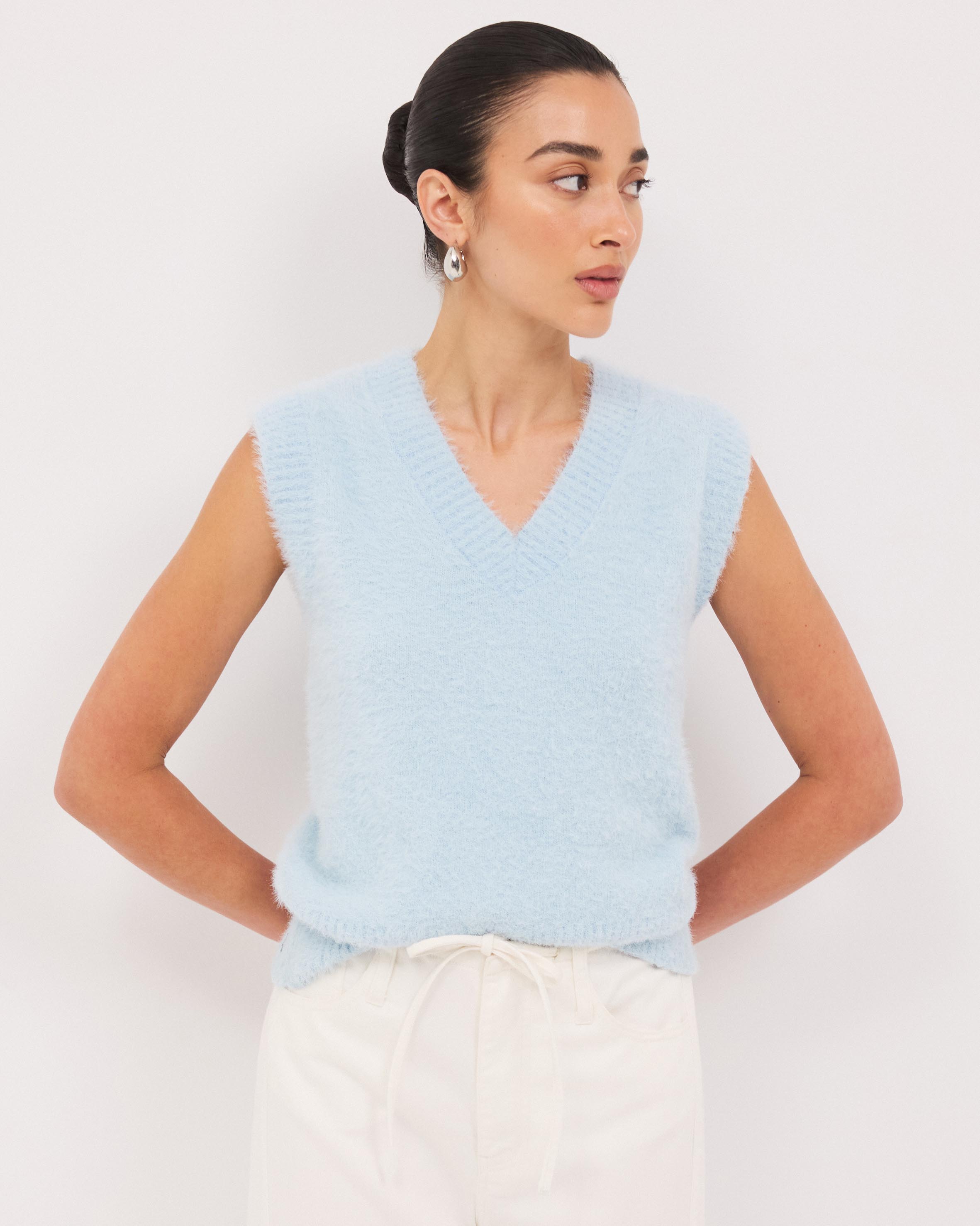 Rae V-Neck Knit Vest Top