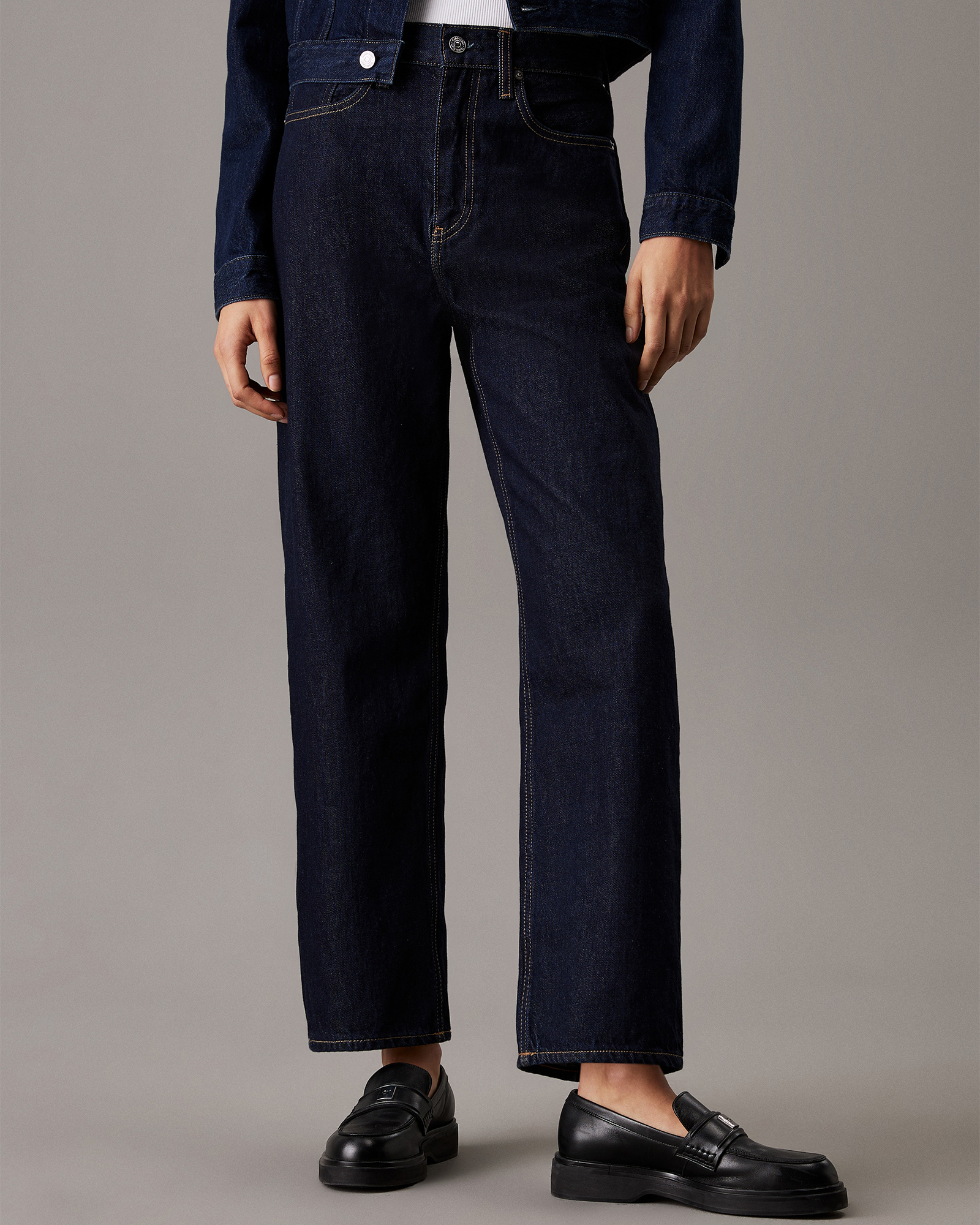 High Rise Barrel Jeans