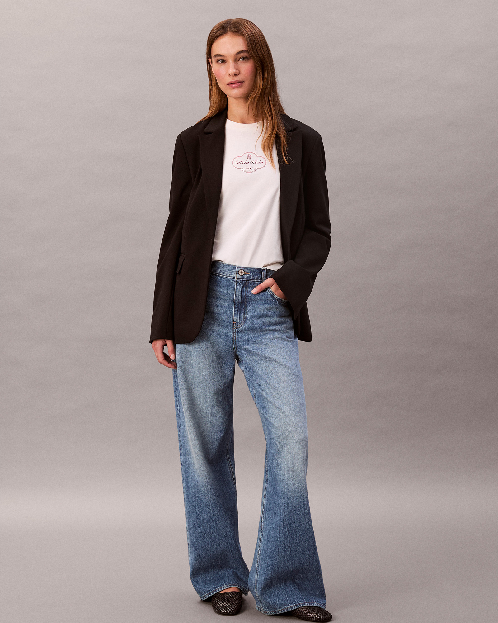Low Rise Baggy Jeans