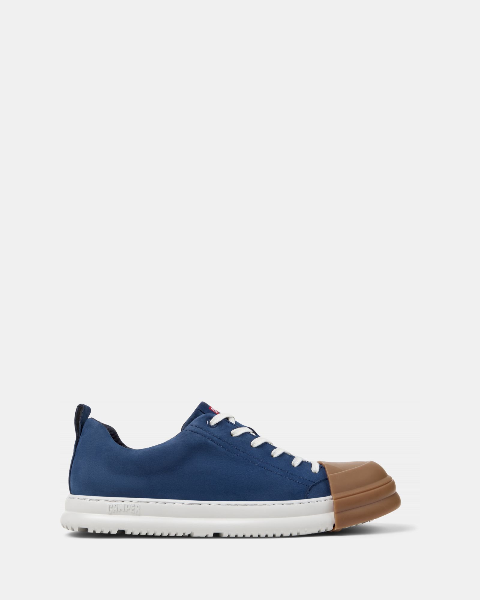 Trainers Junction Runner