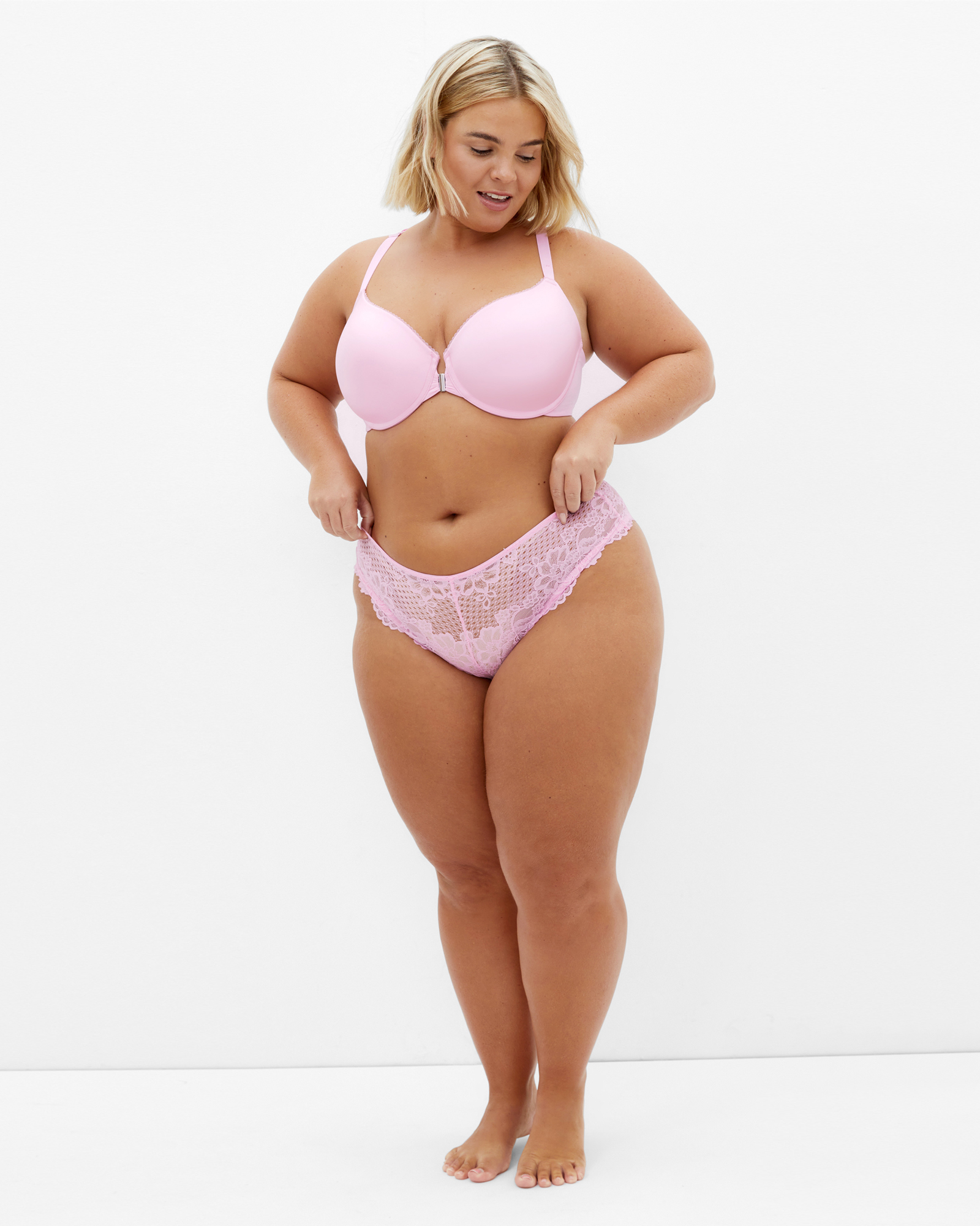 Allure Ouvert Cheeky Panty