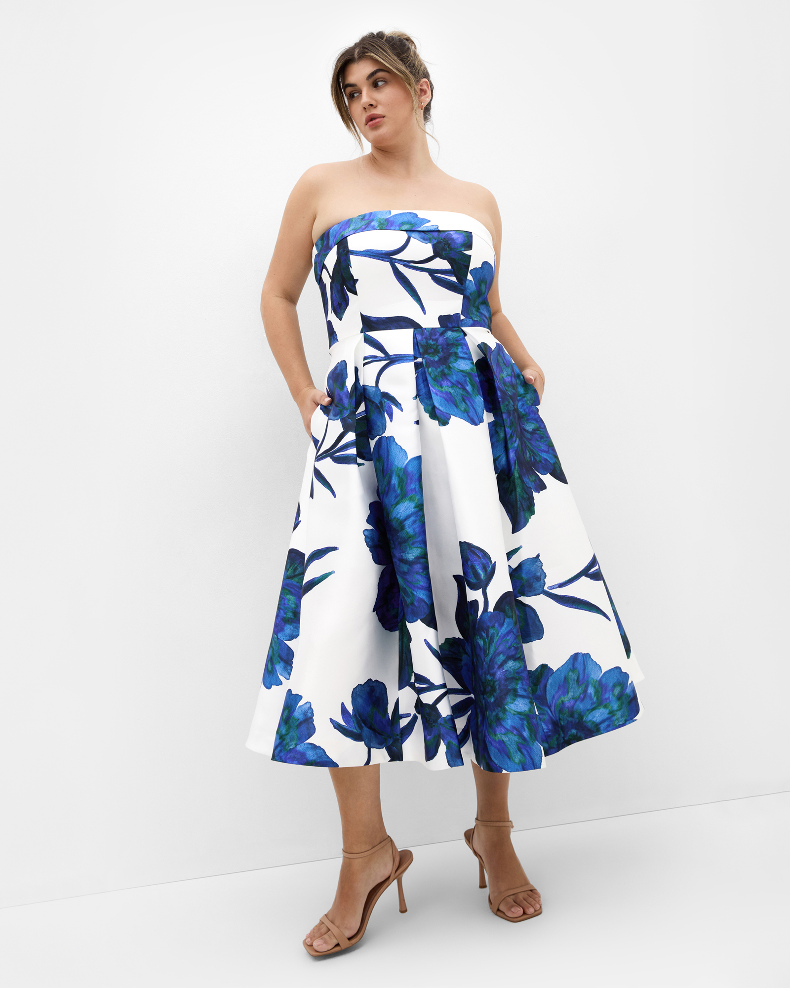 Tiffany Bloom Strapless Midi Dress