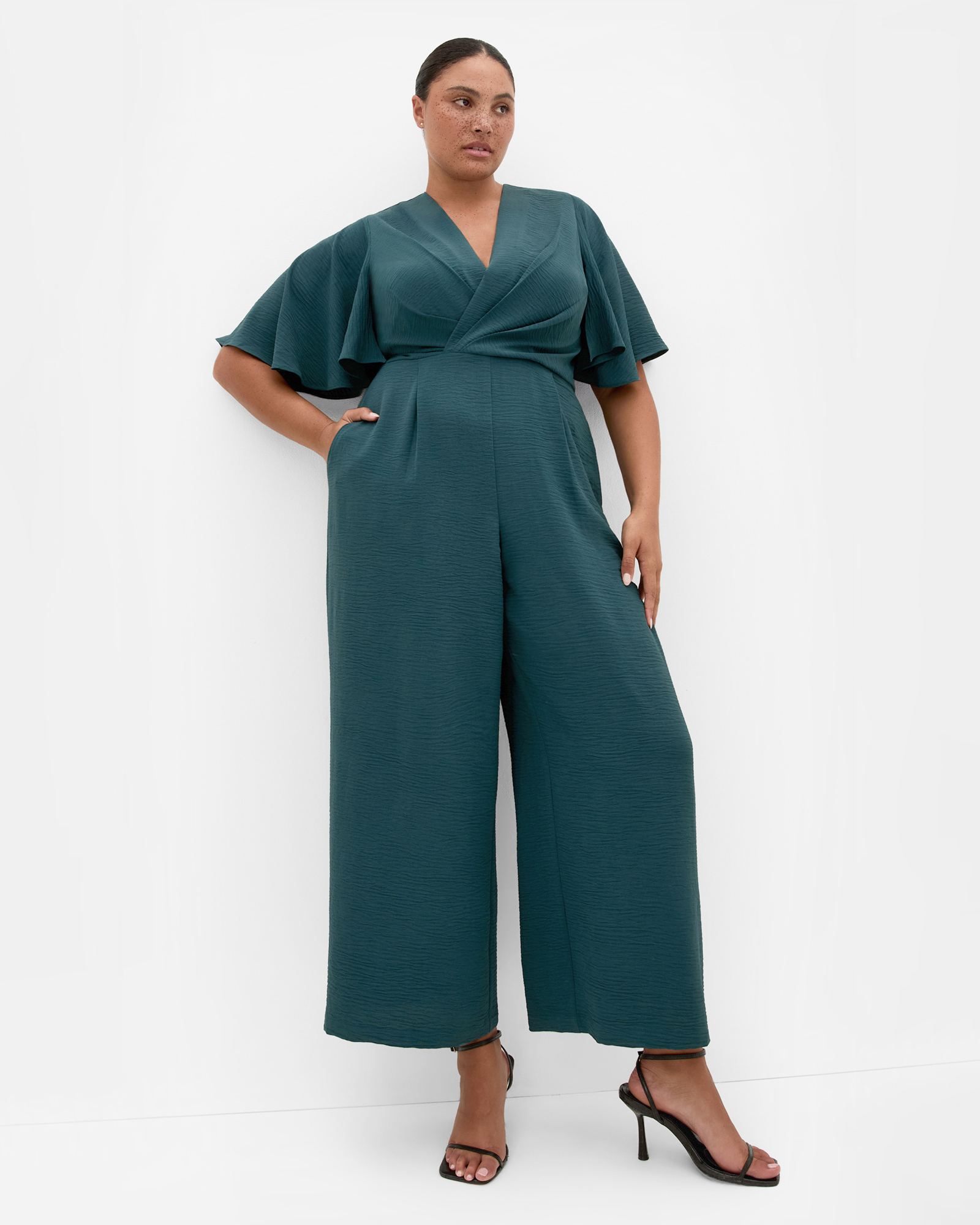 Braelynn V Neck Jumpsuit - emerald