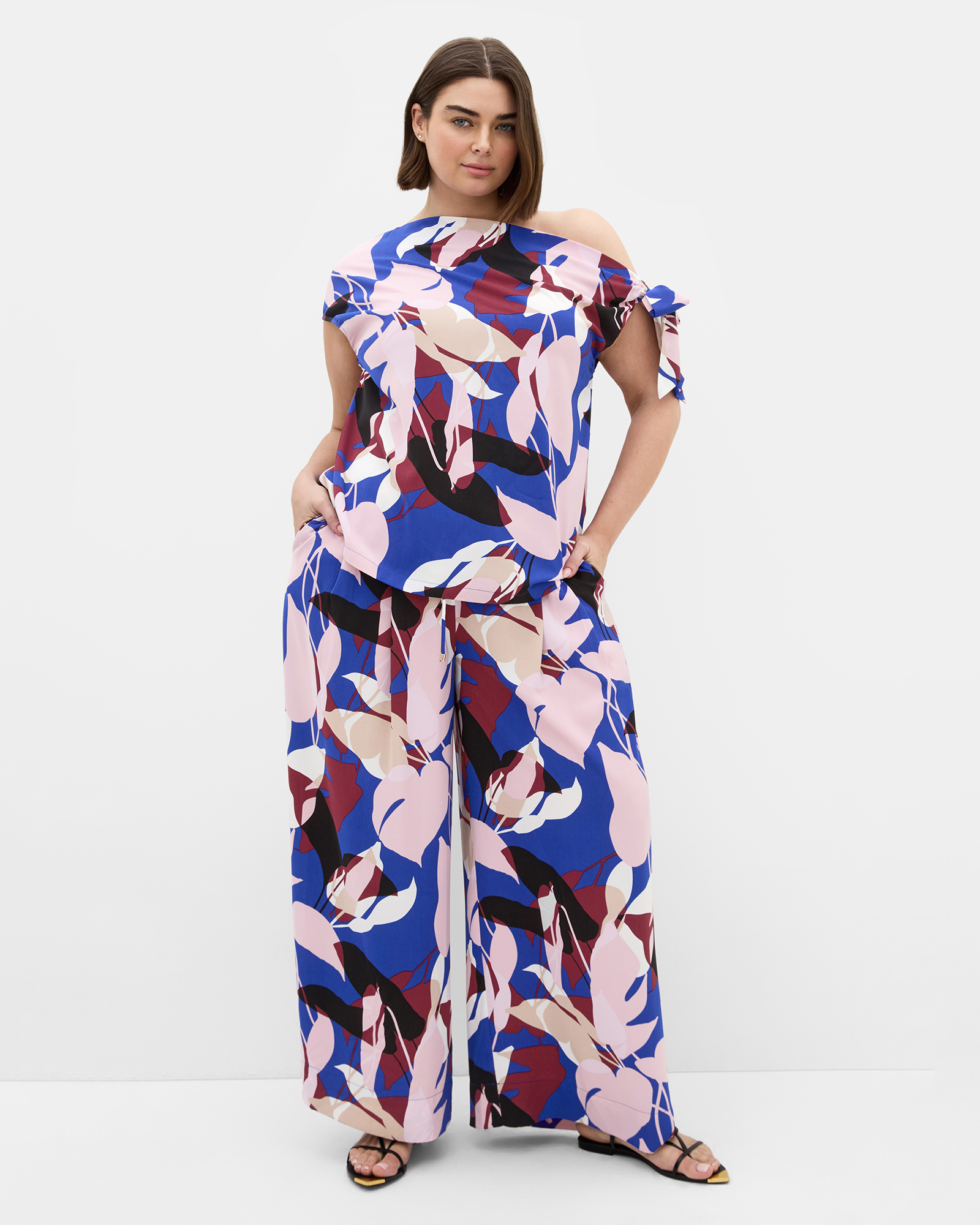Plus size Wild Fern Print Off Shoulder Top - cobalt blue