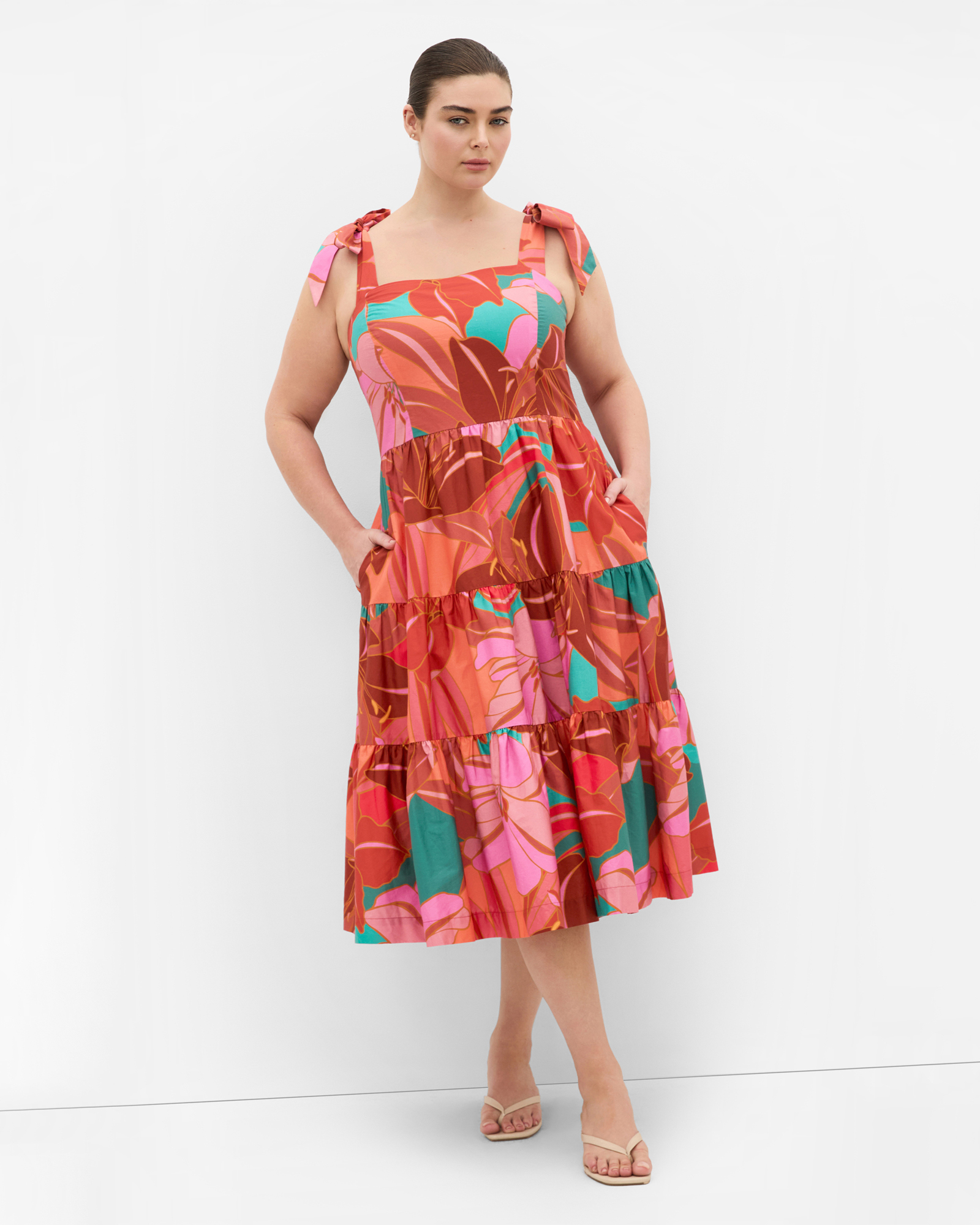 Plus Size Leila Retro Print Midi Dress - rust