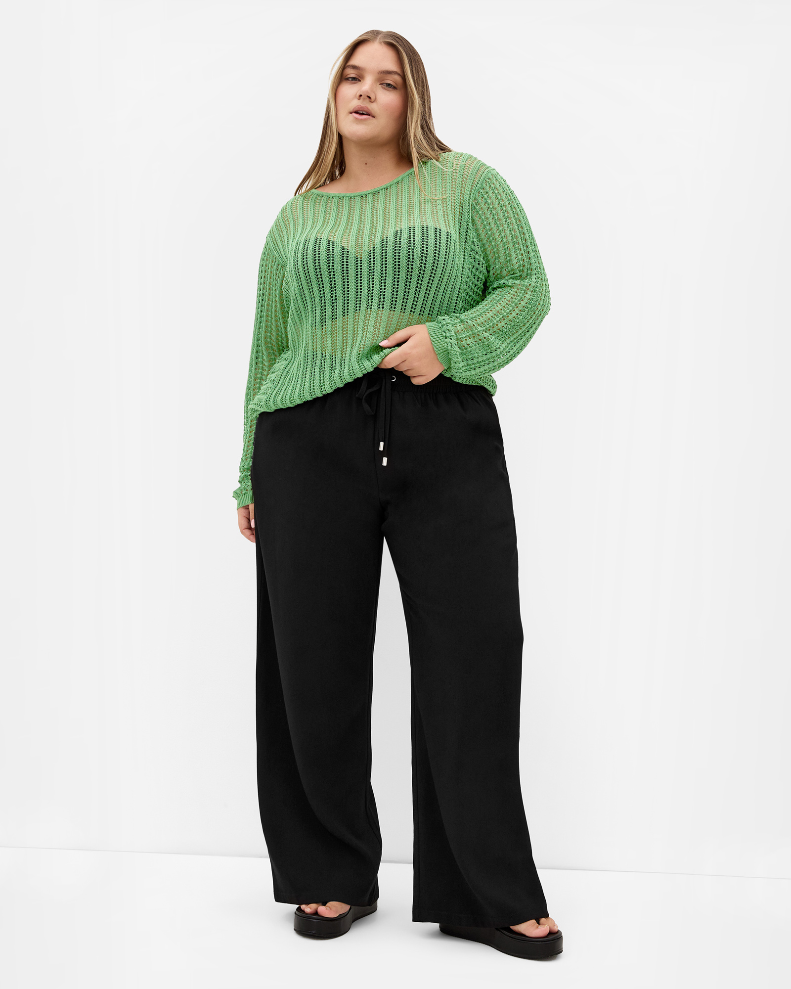 Plus size Crochet Slouch Top - moss