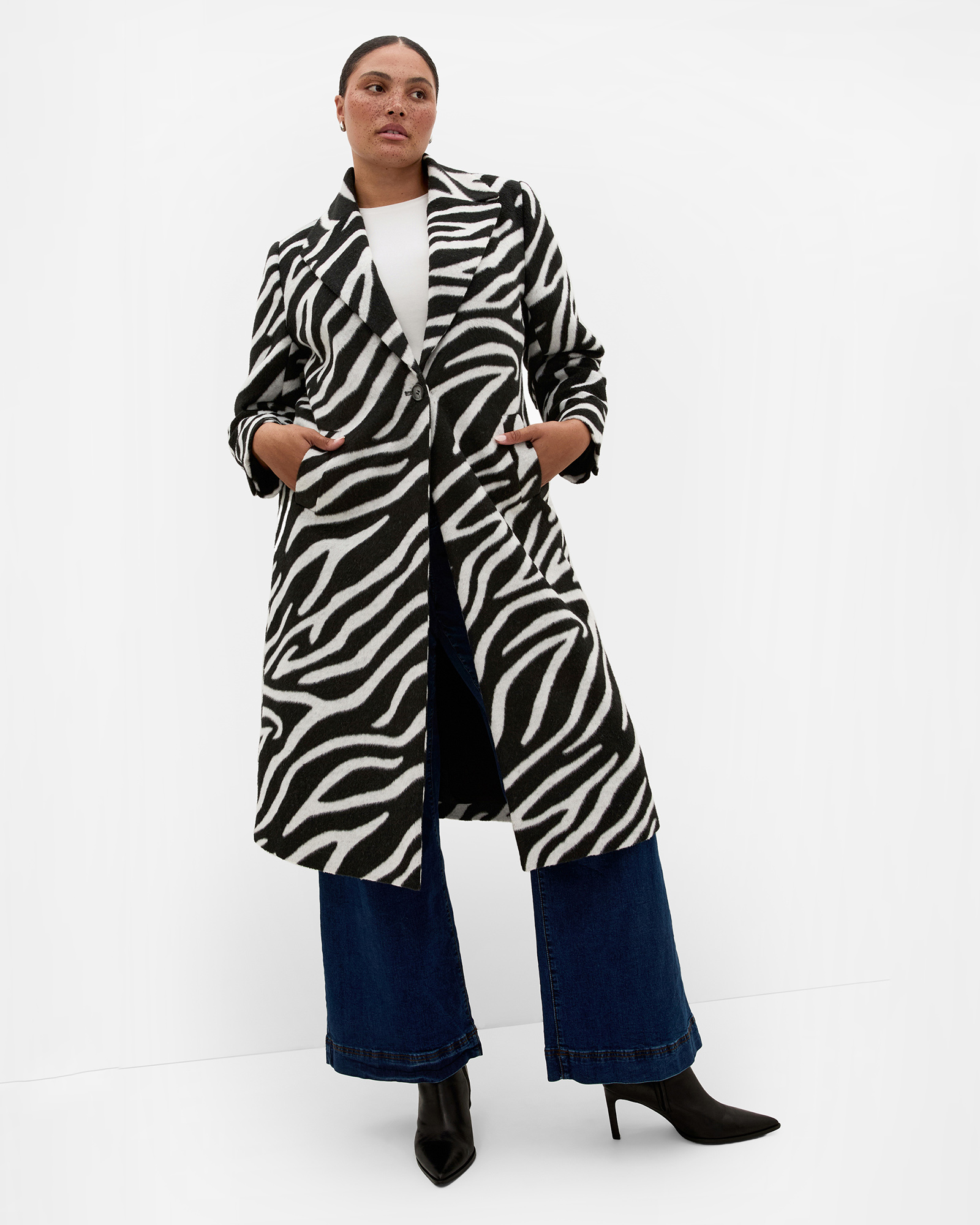 Plus size Charlotte Zebra Print Melton Coat - black