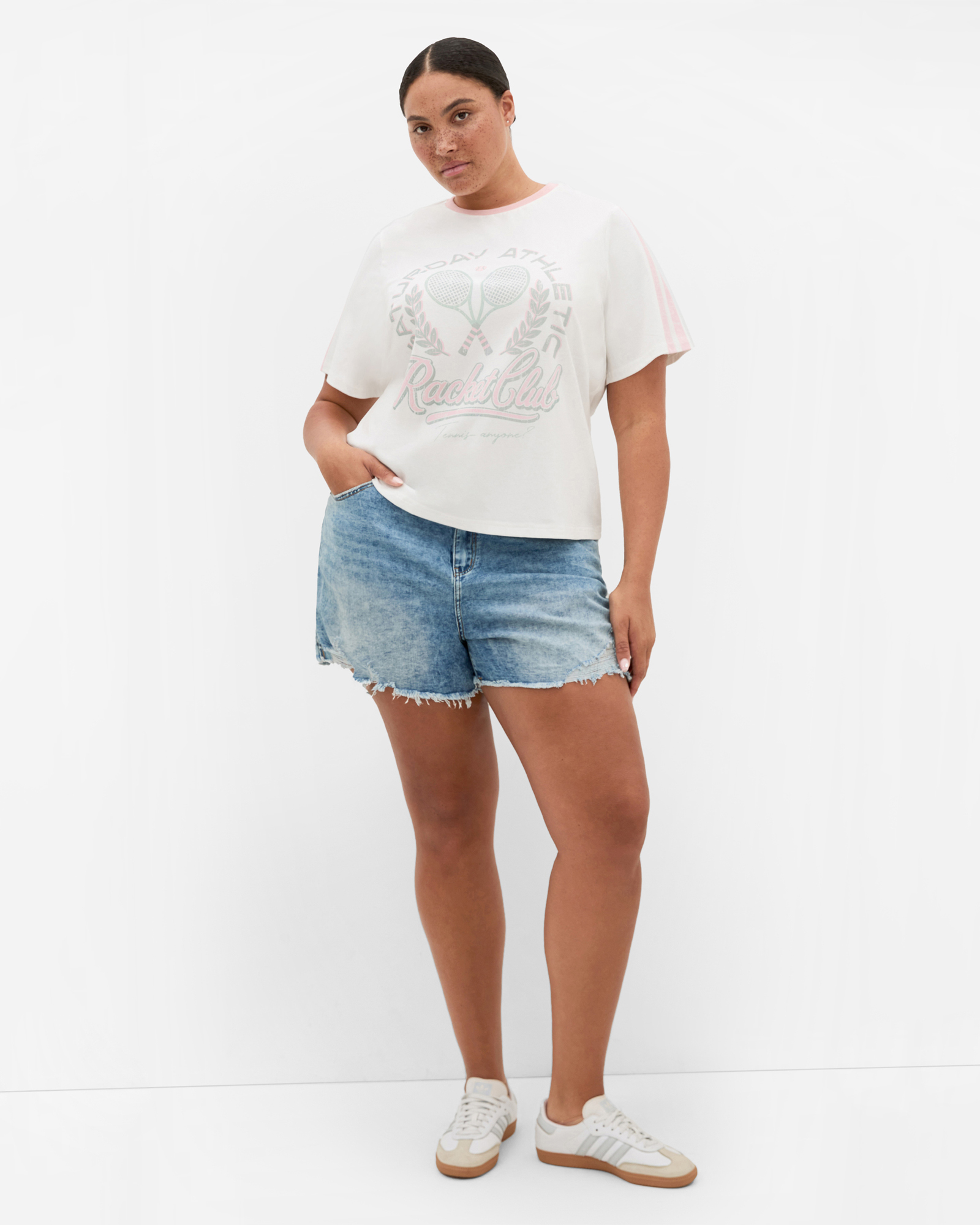 Plus size Vintage Volley Tee - ivory