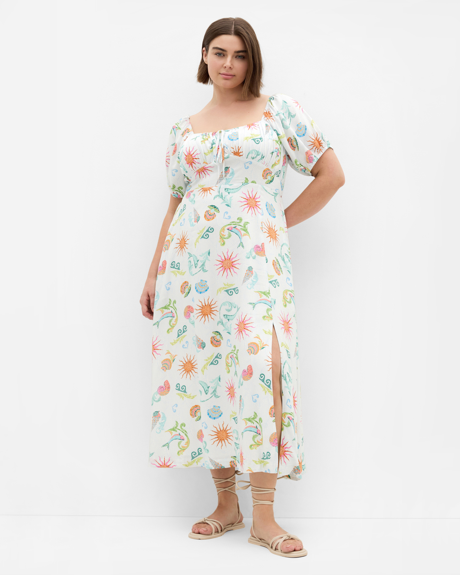Plus size Abbie Short Sleeve Ocean Print Maxi Dress - white