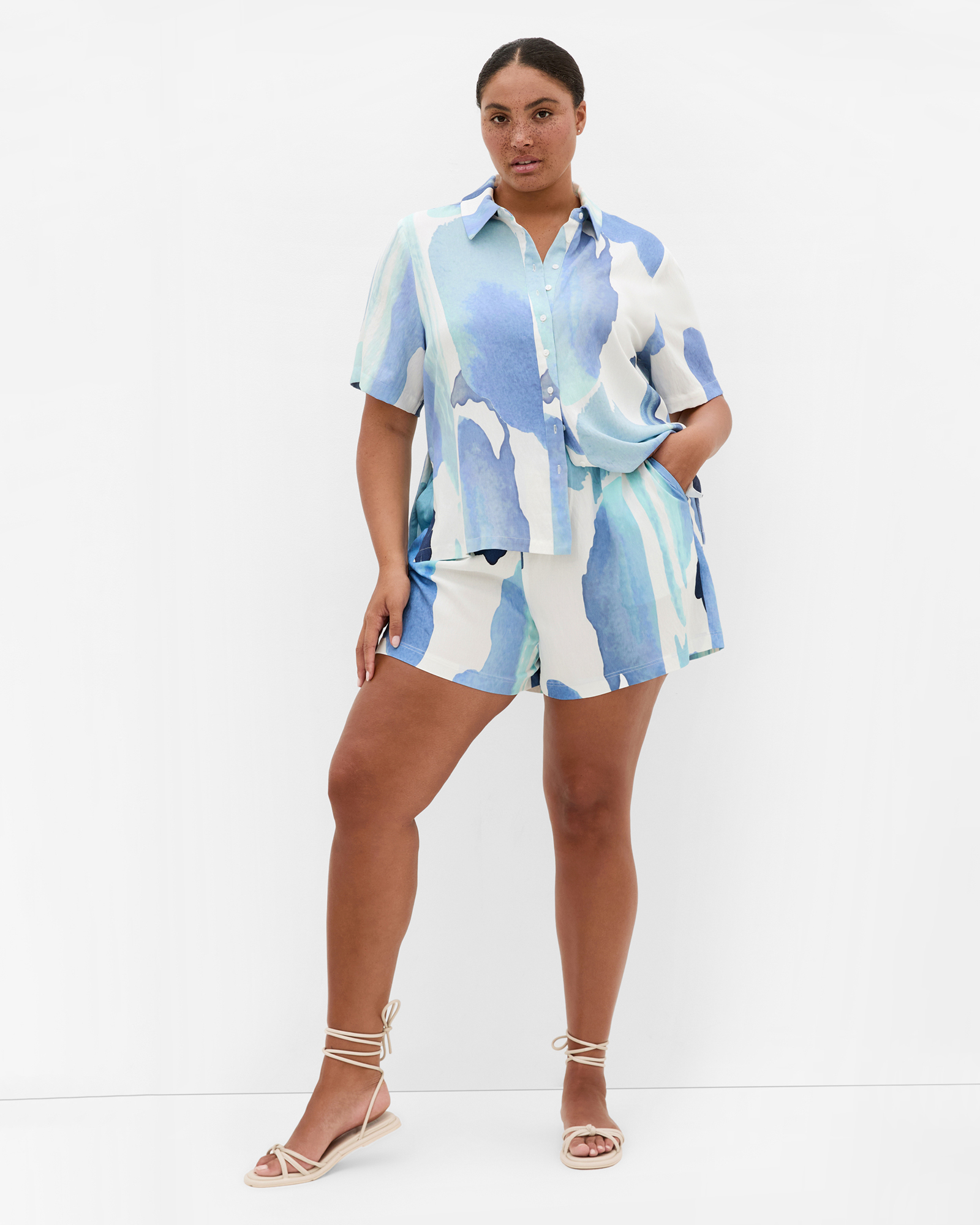 Plus Size Surface Level Print Short - light blue