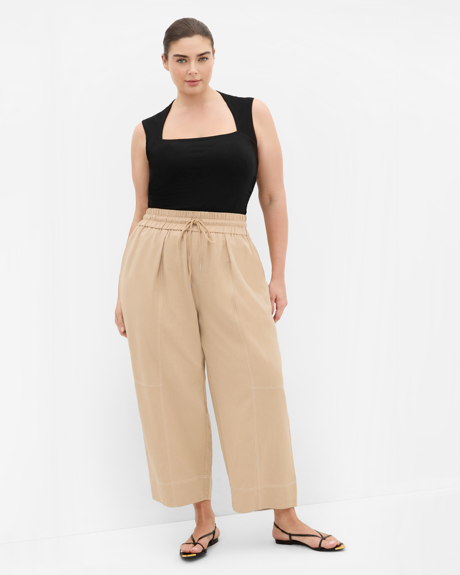 Plus size Relaxed Barrel Leg Pant - taupe