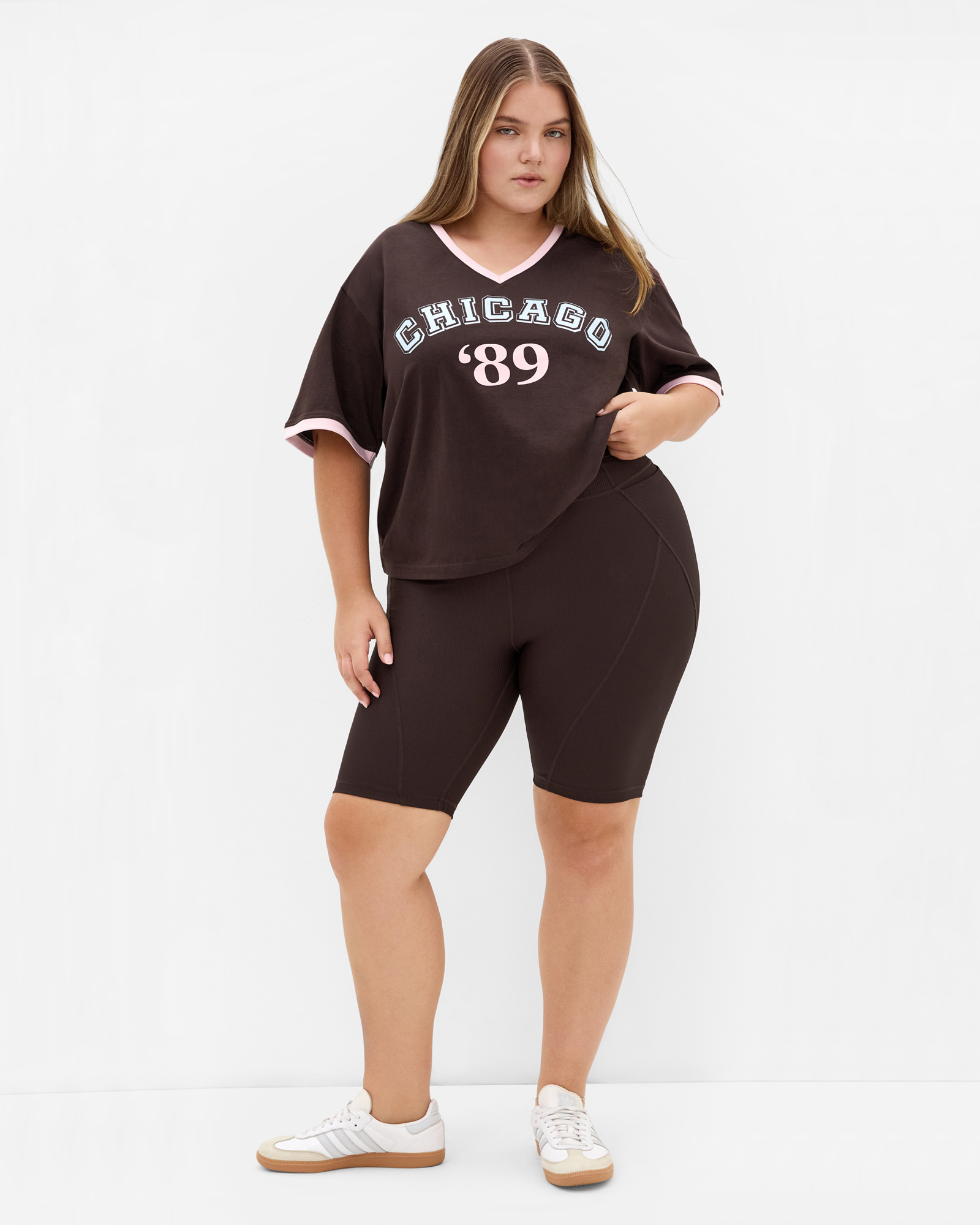 Plus size Oversized V Neck Tee - chocolate