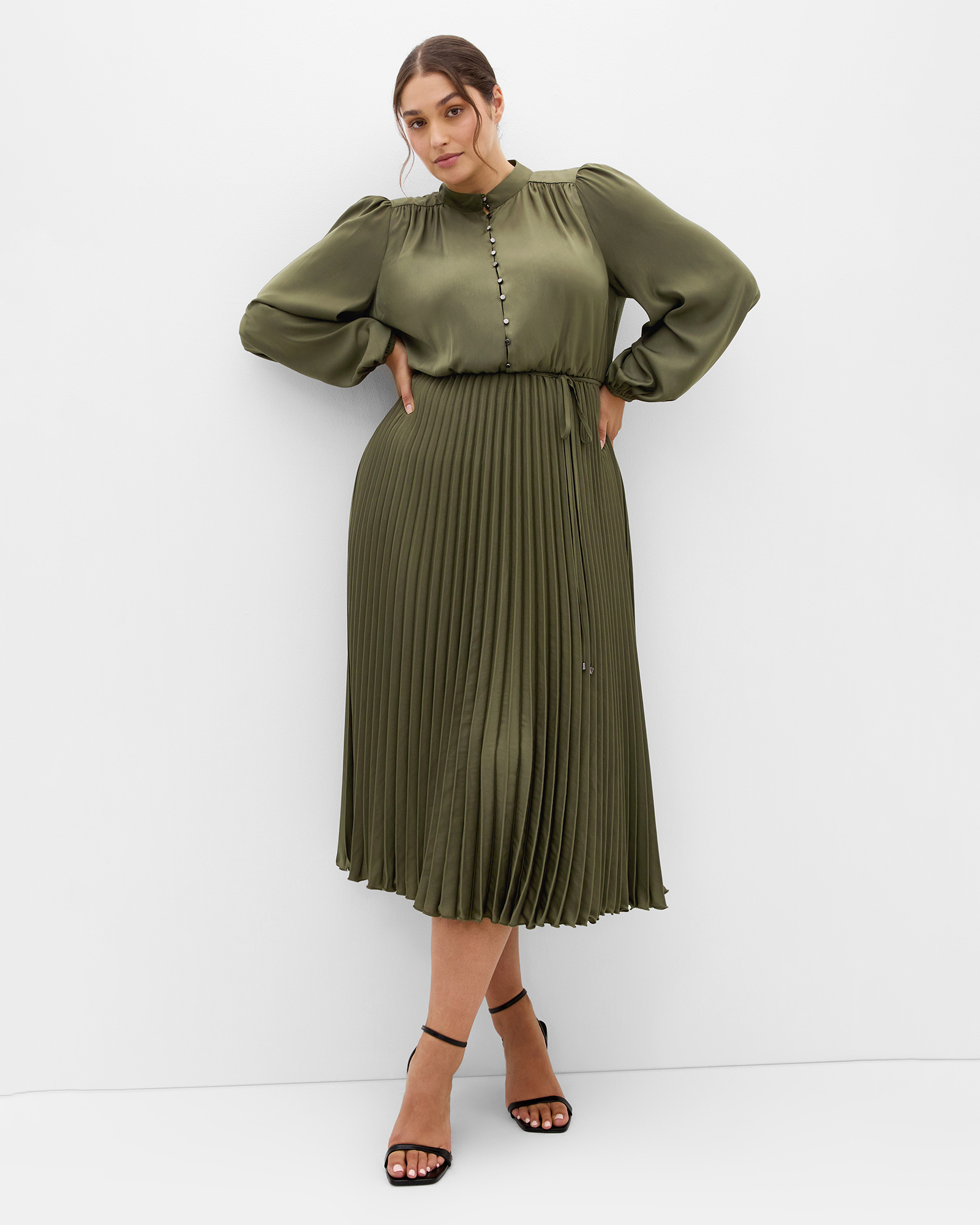 Plus size Haley Long Sleeve Pleat Dress - olive