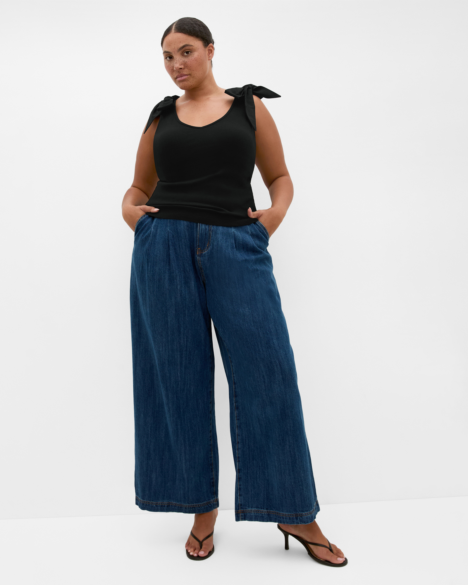 Plus size Emma Bow Rib Tank - black