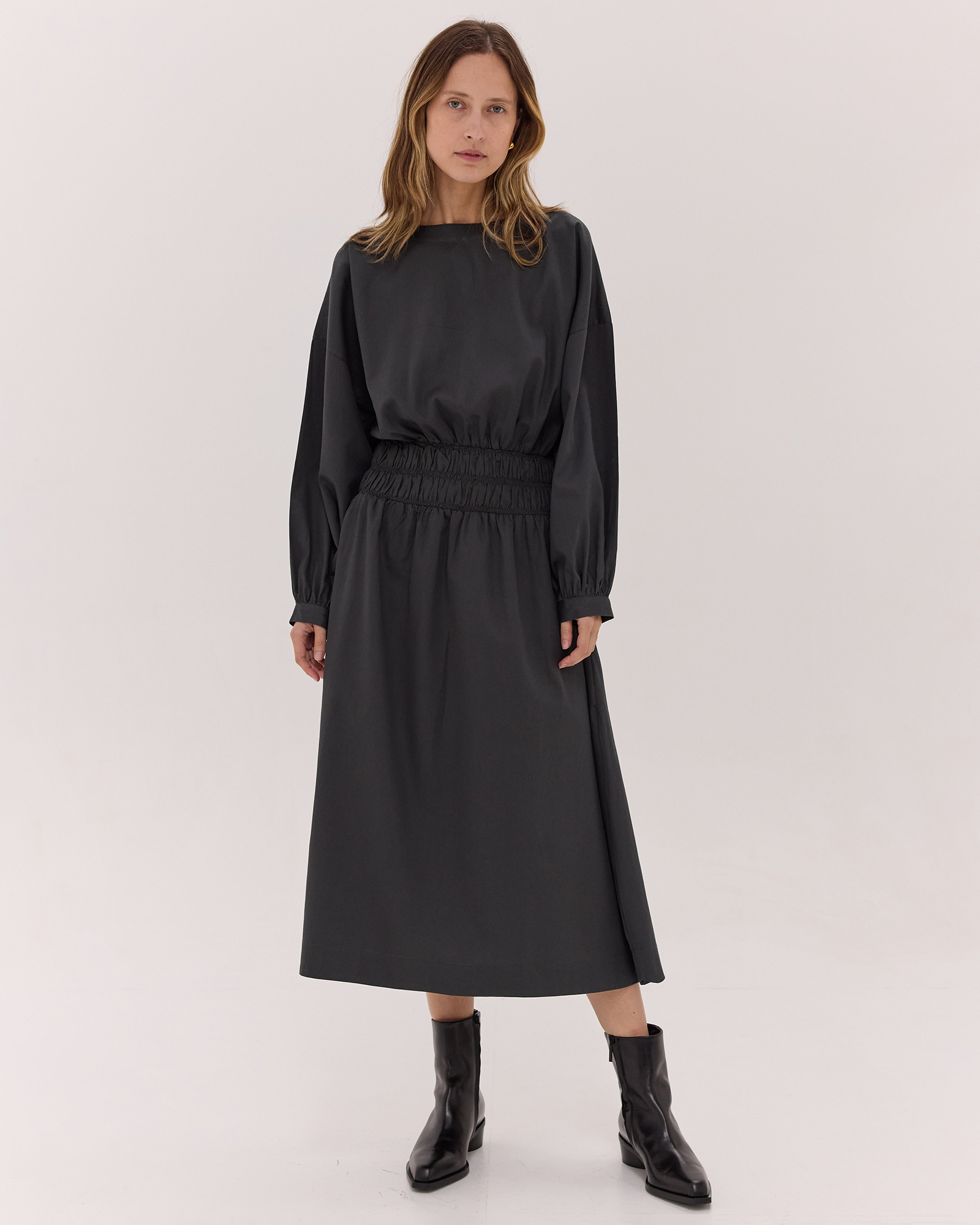 The Shirred Billow Sleeve Dress Carbon