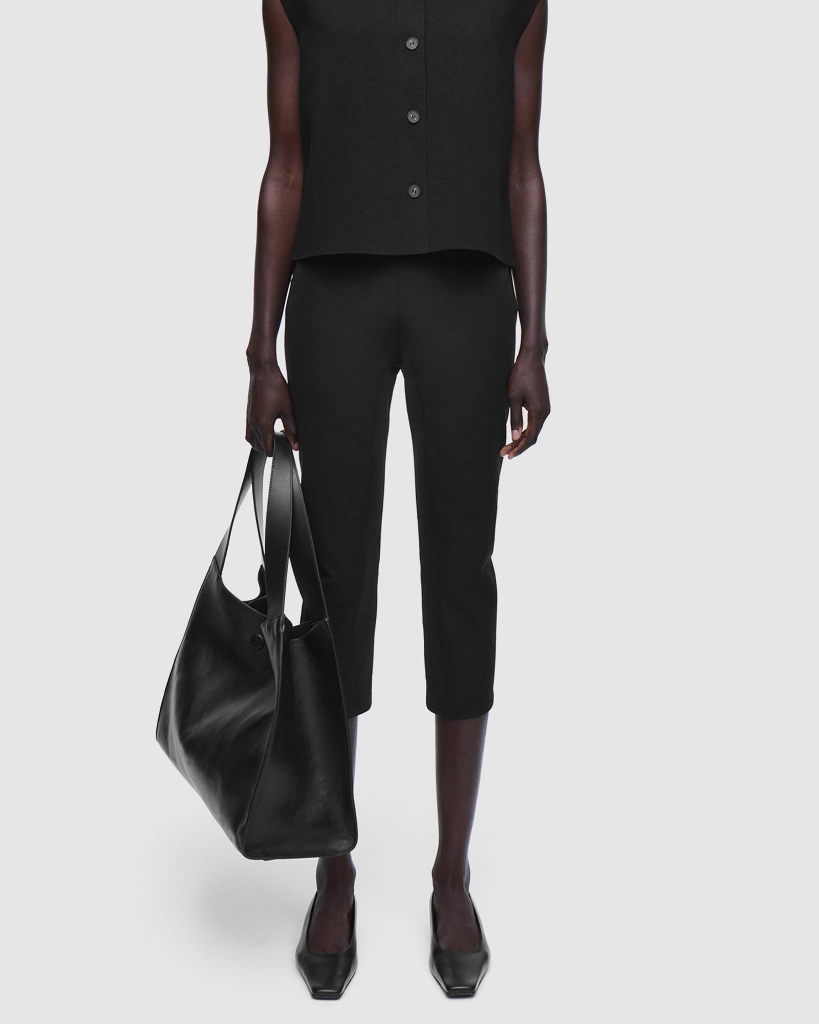 Slim Capri Trousers