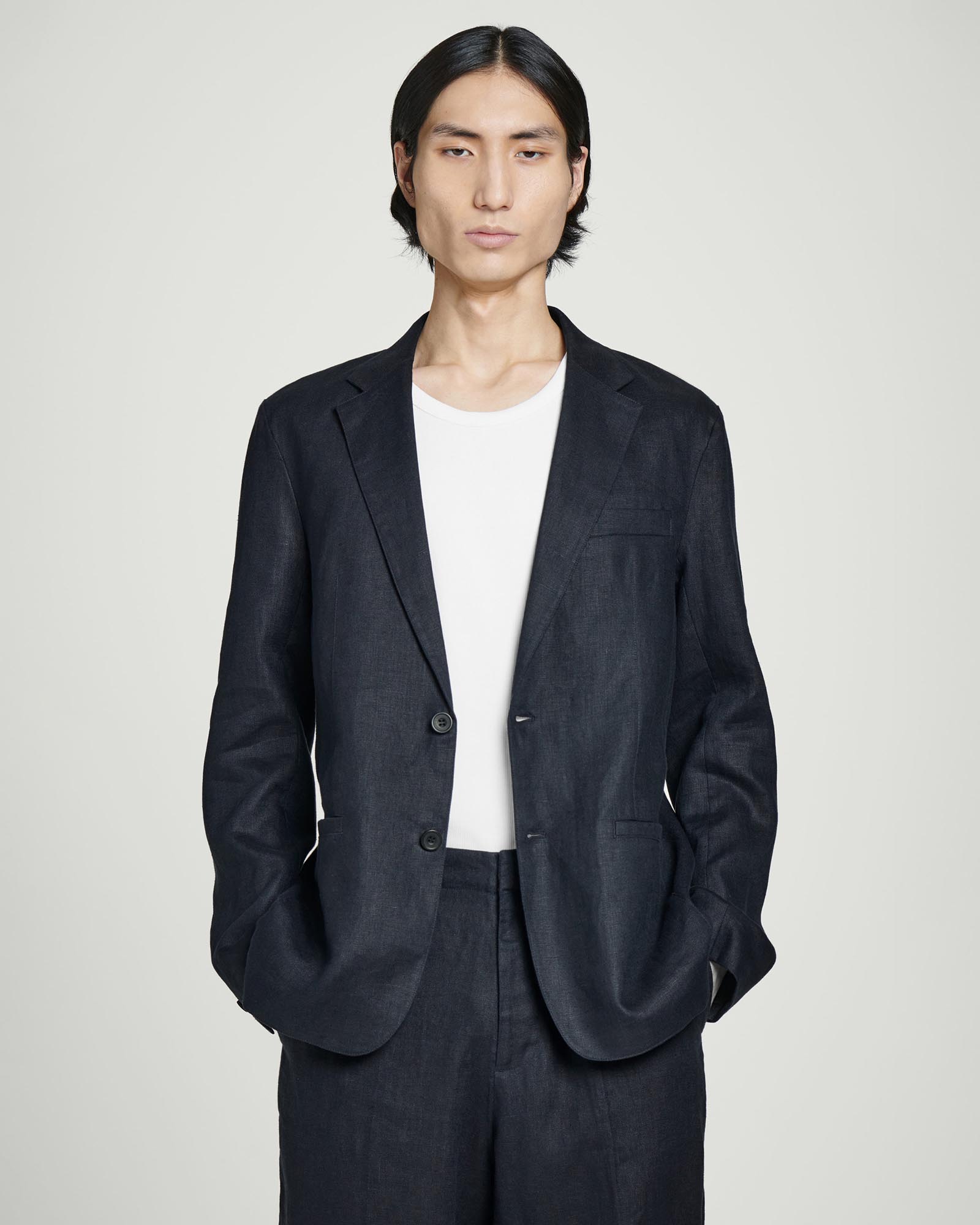 Single-Breasted Linen Blazer