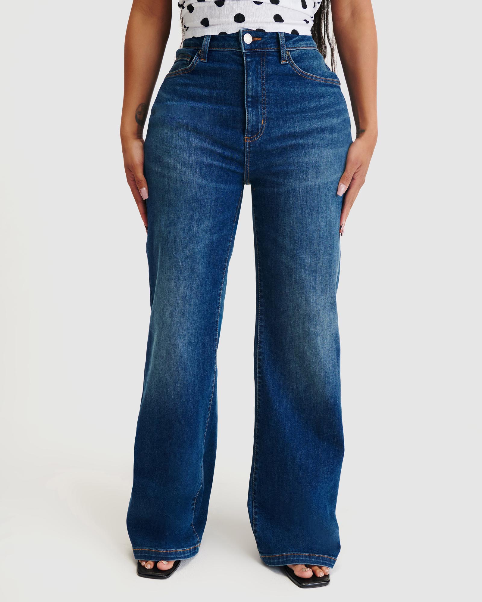 Curvy Stretch Wide Jeans