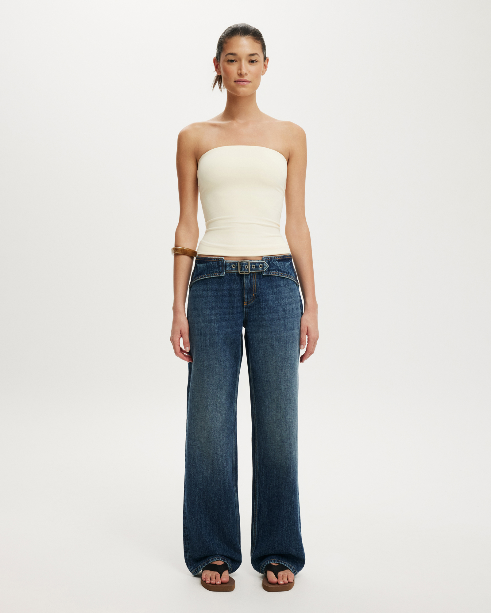 Belted Low Rise Straight Jeans