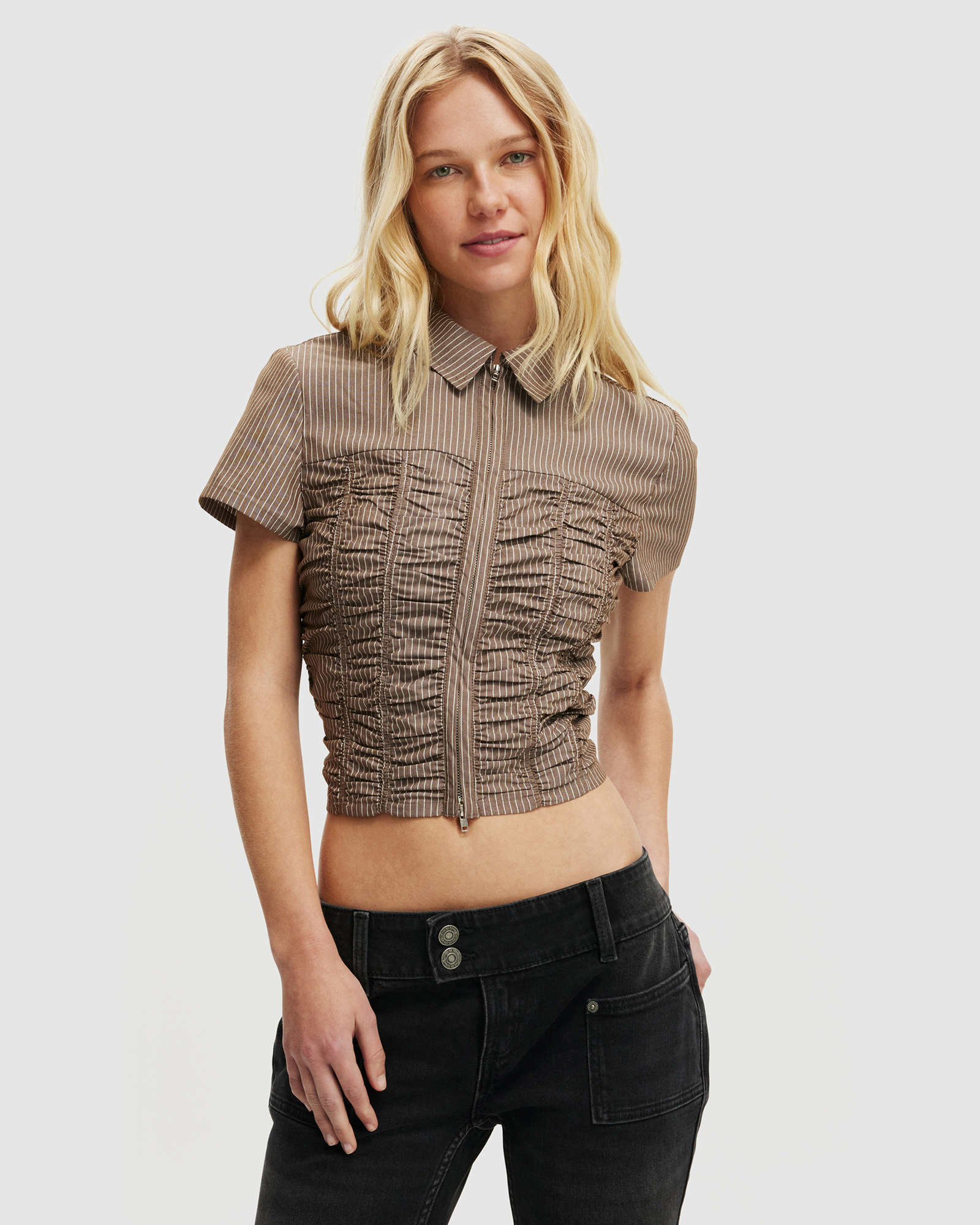 Riley Gathered Shirt