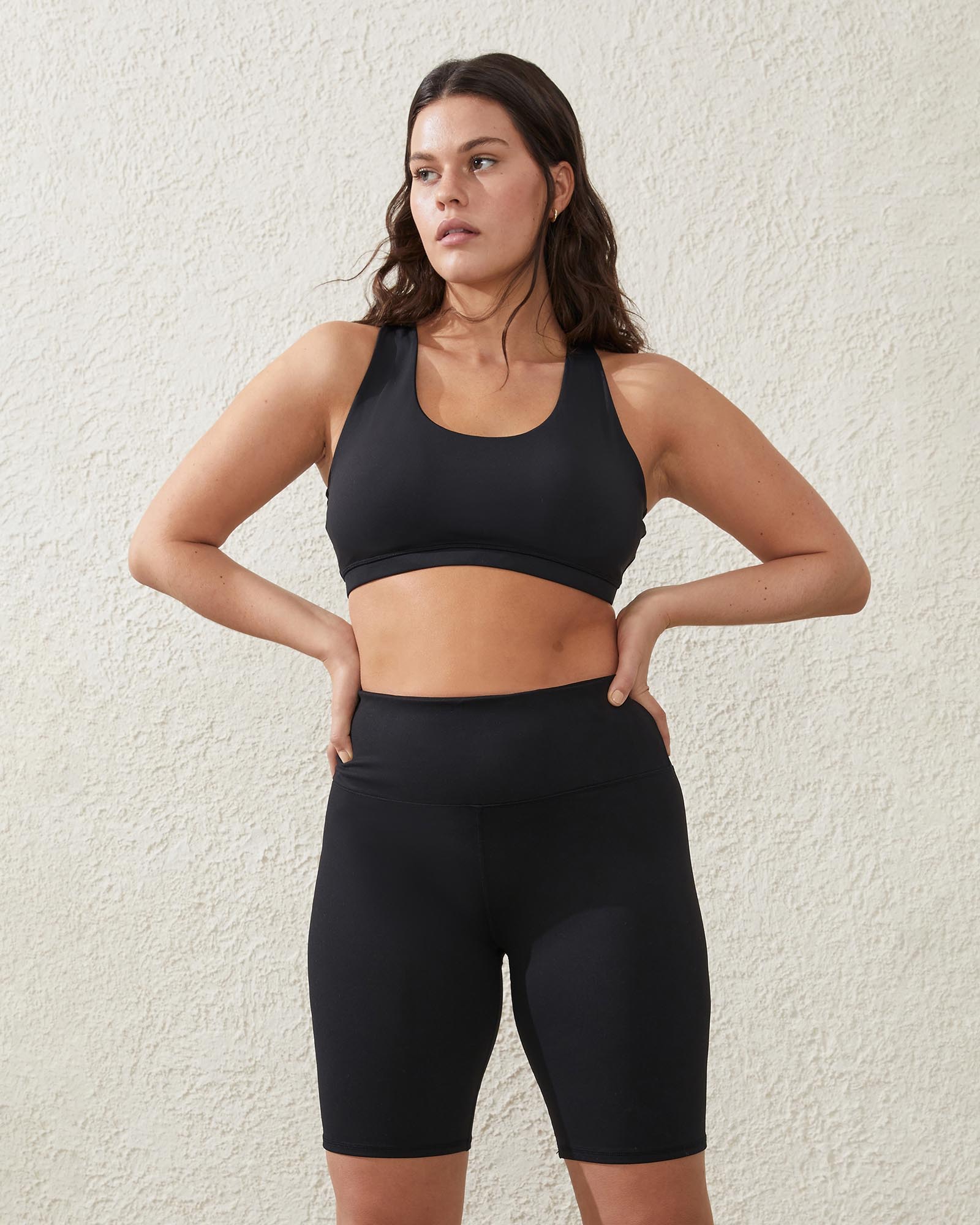 Highwaisted Mid Length Bike Short
