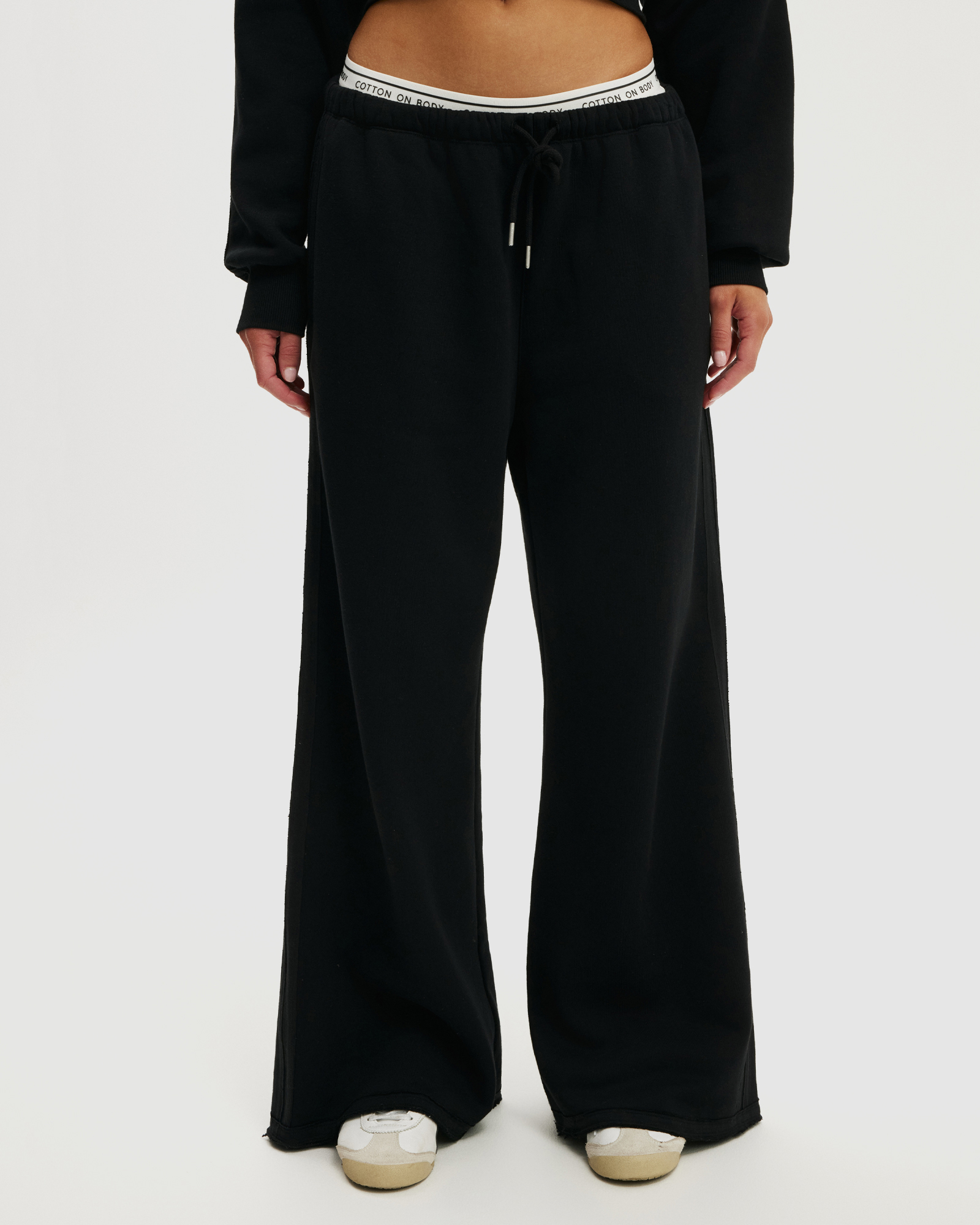 Active Raw Edge Wide Leg Sweatpants