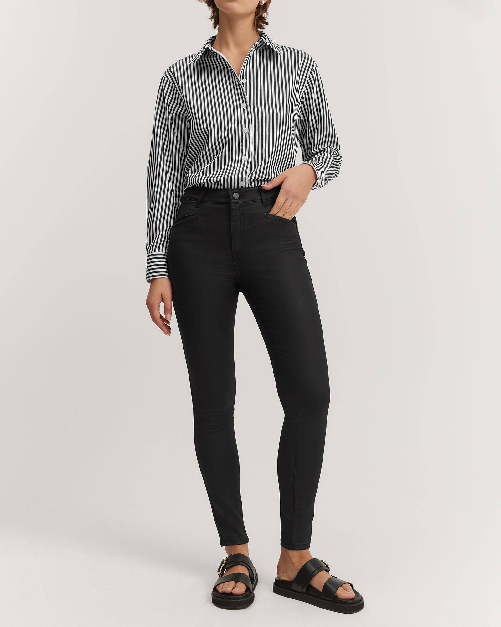 Coated Mid Rise Fitted Jean