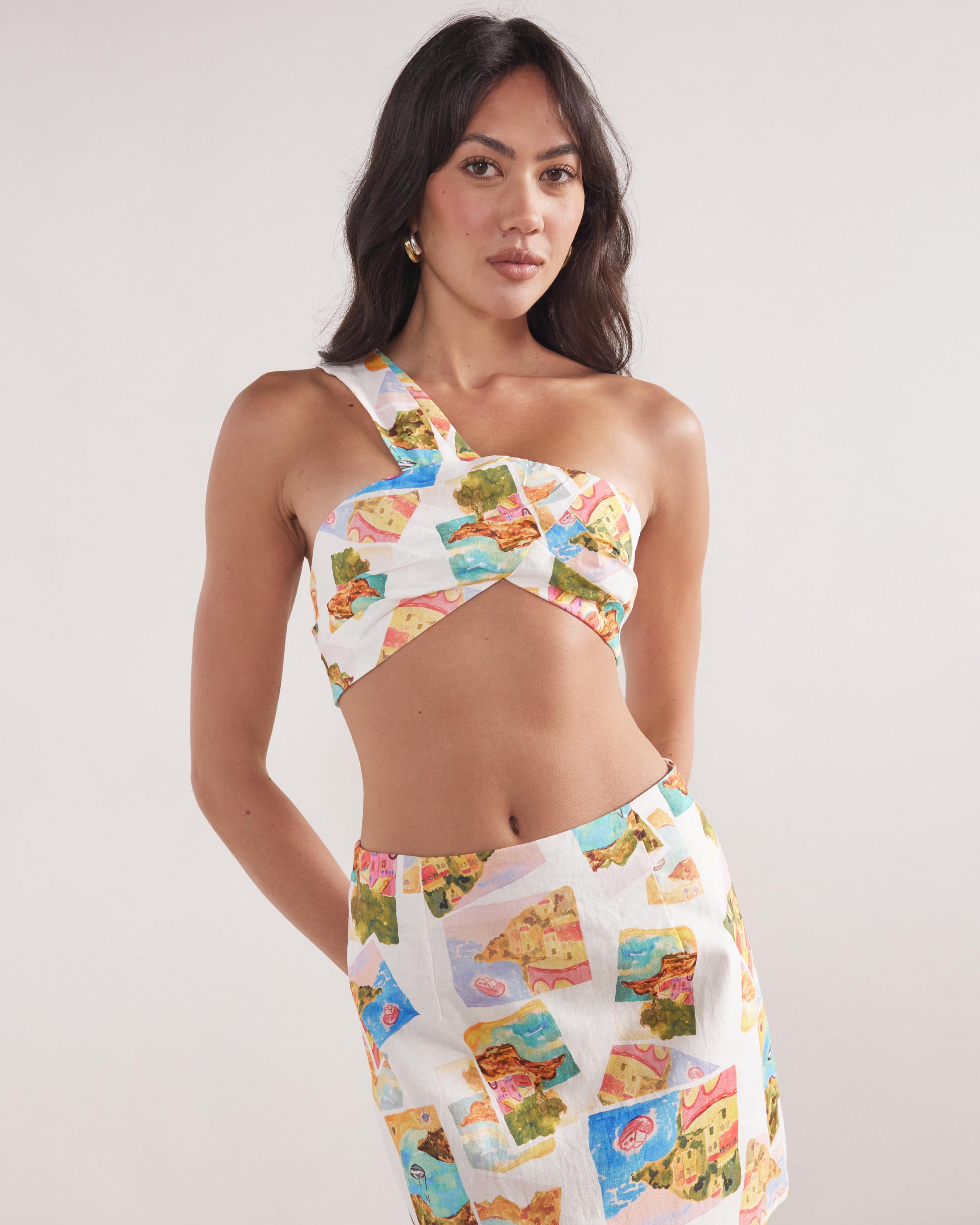 Amalfi Amore Linen Blend Crop Top