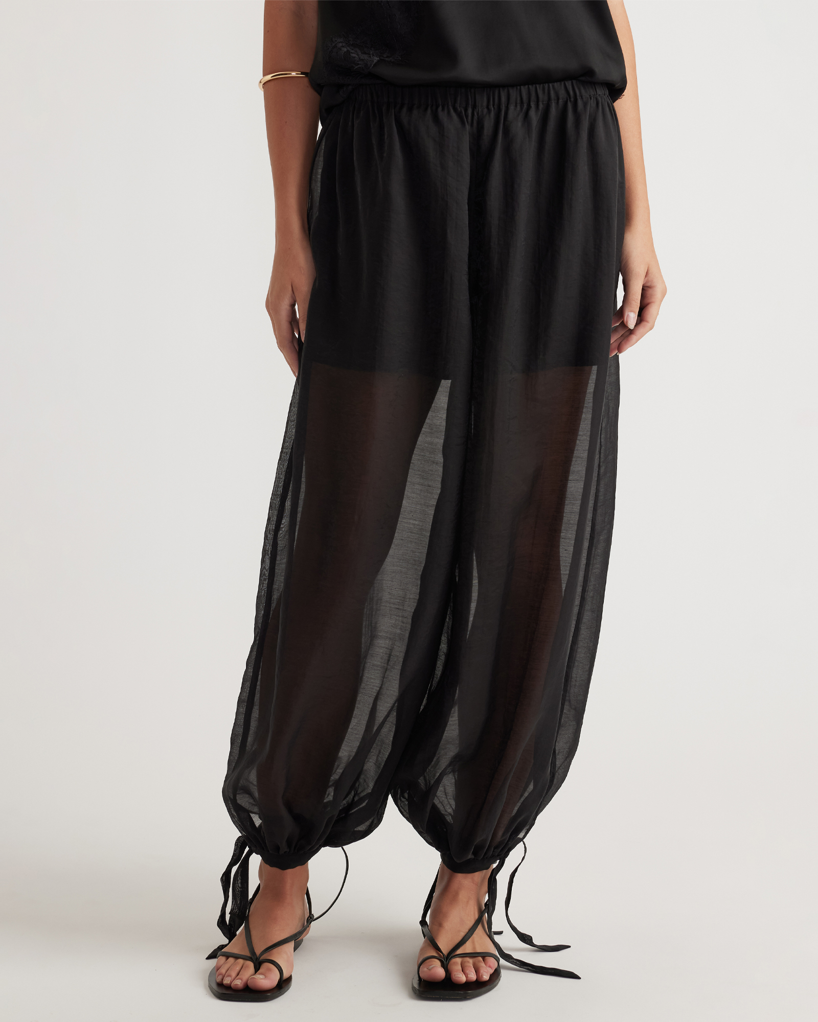 Tina Textured Balloon Pants