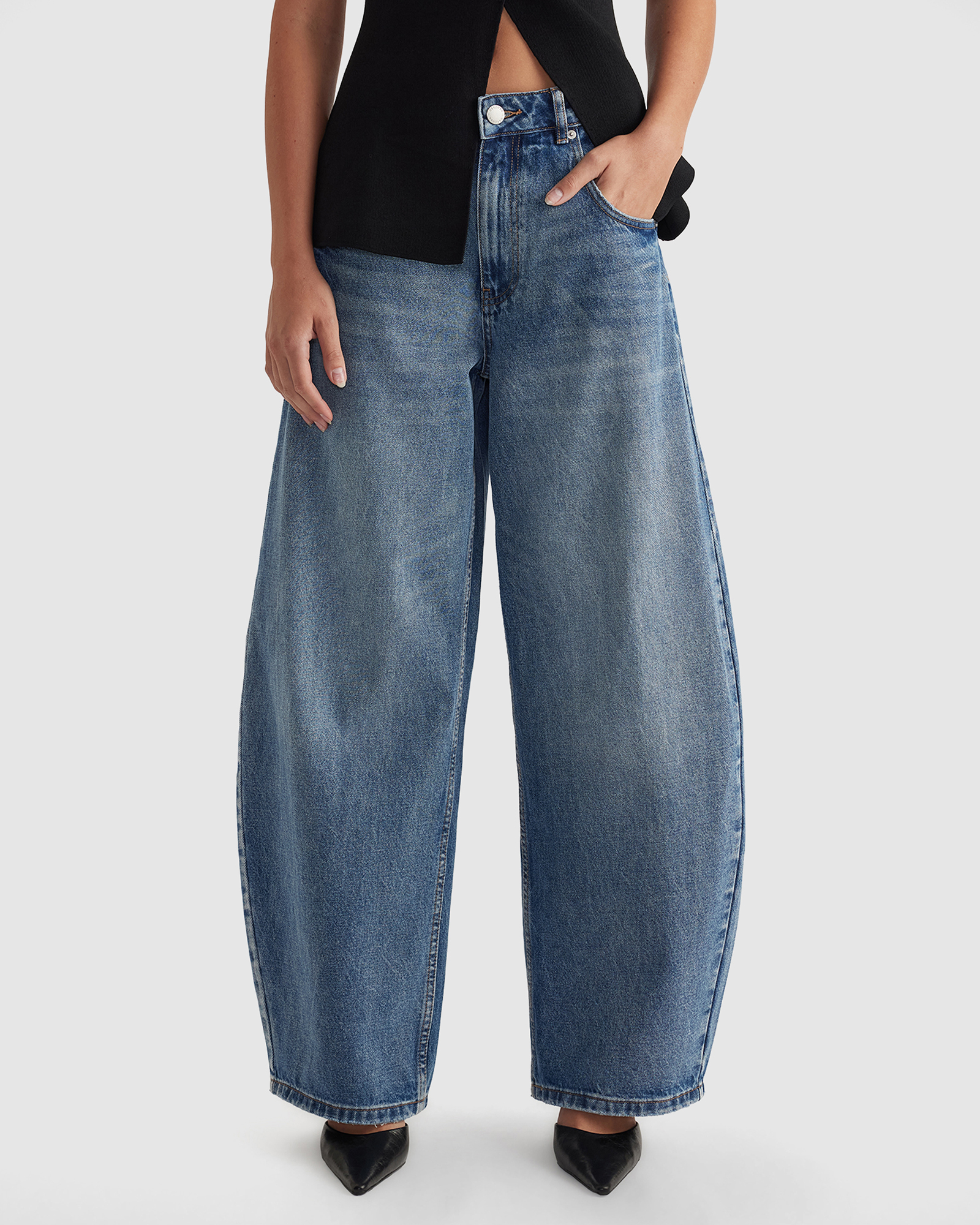 Daisy Horseshoe Jeans