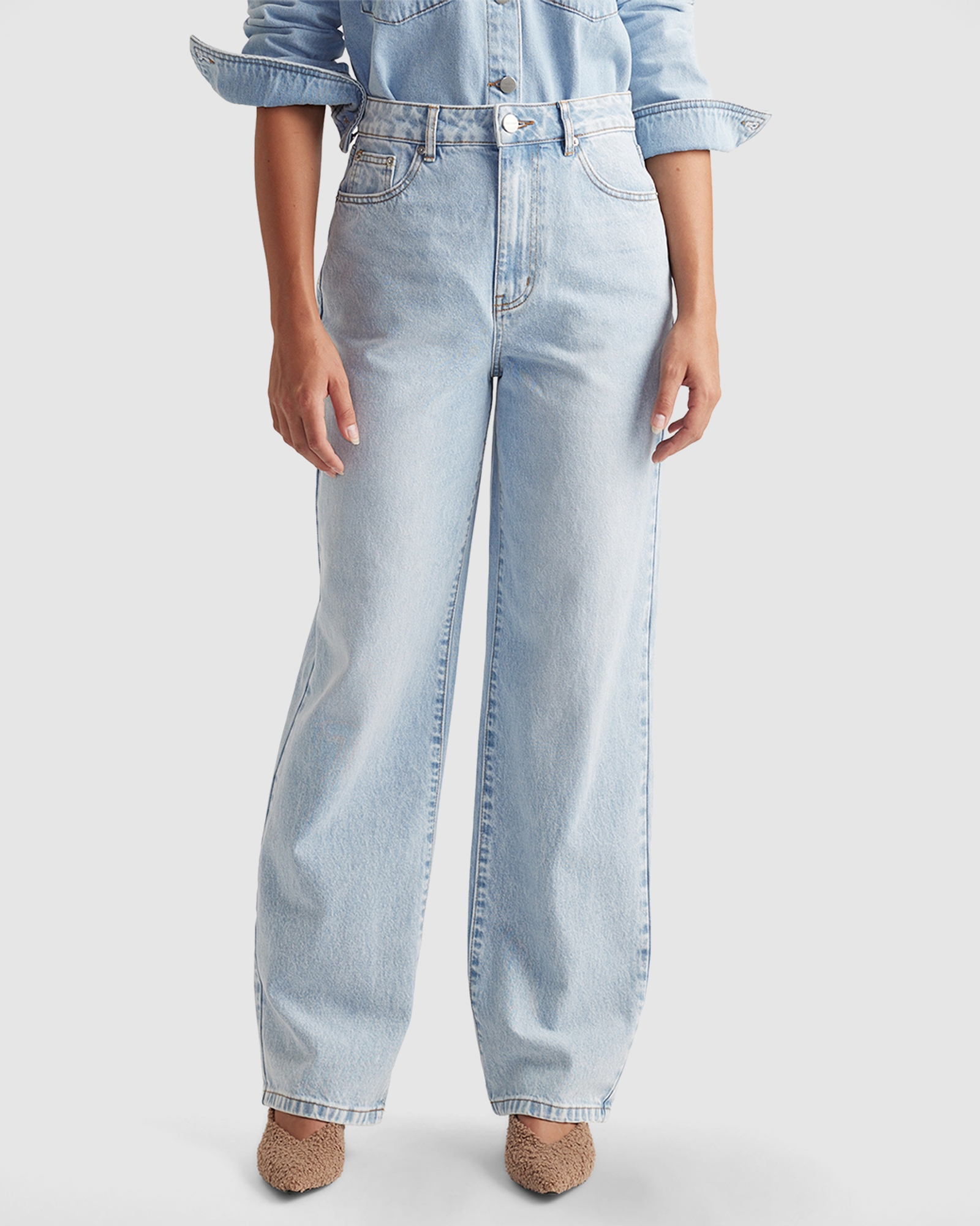 Ariana Straight Leg Jeans
