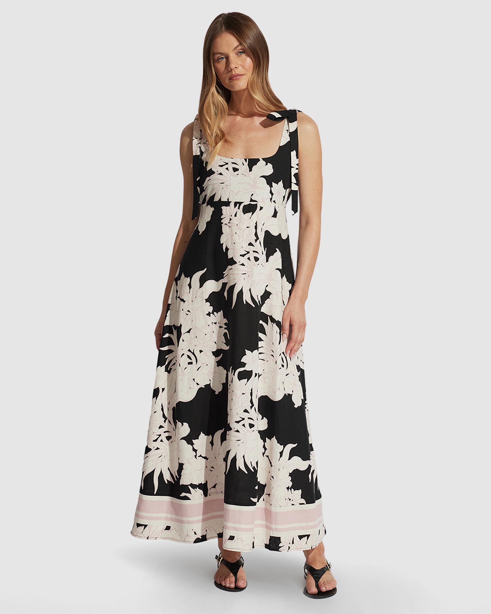 Ava Scoop Maxi Dress