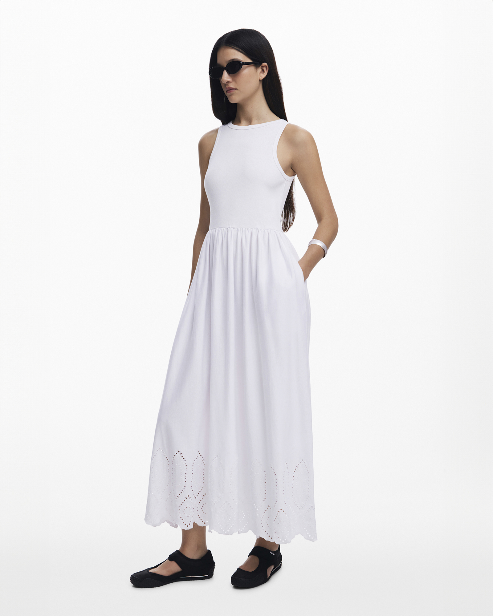 Embroidered long dress