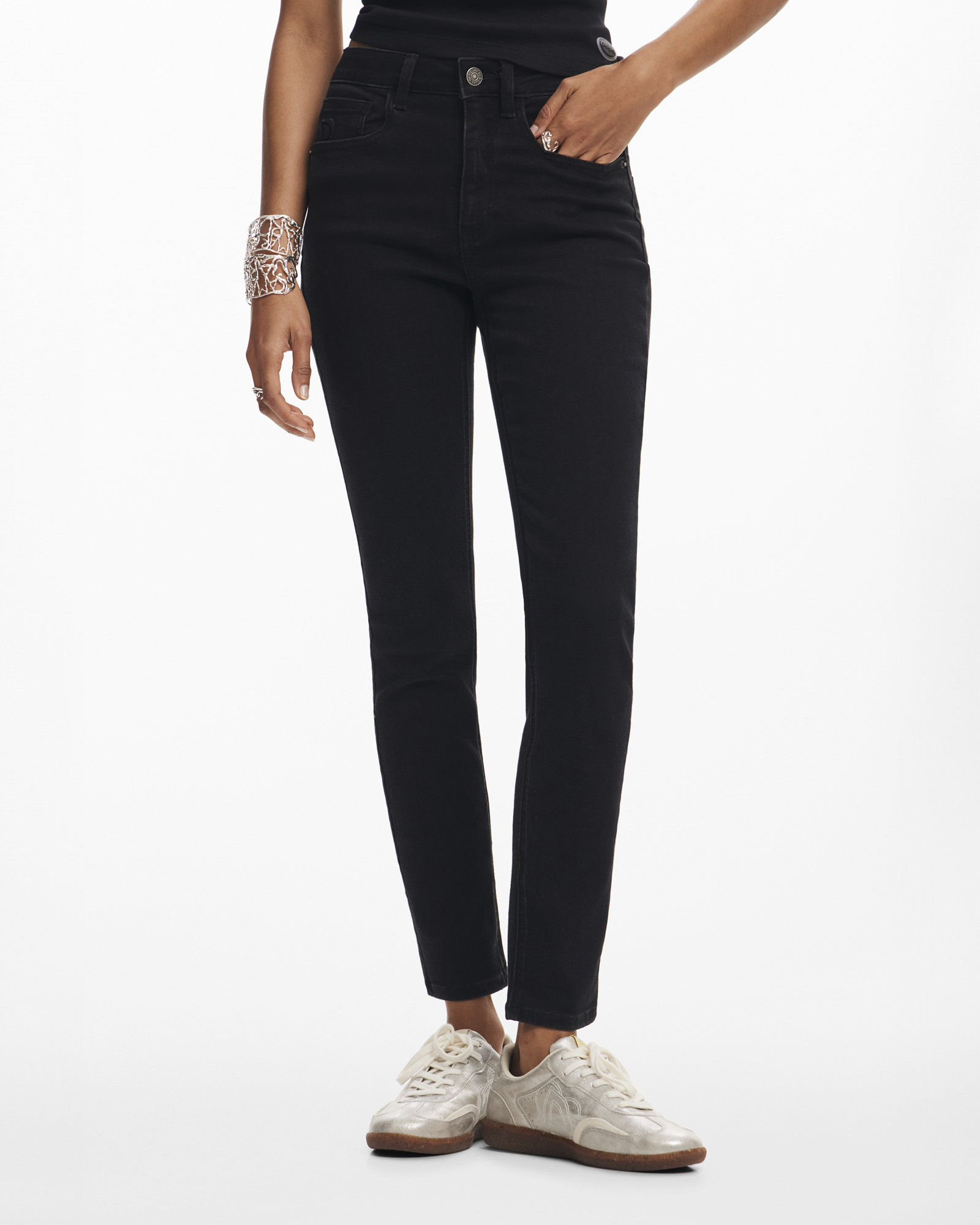 Slim denim jeans