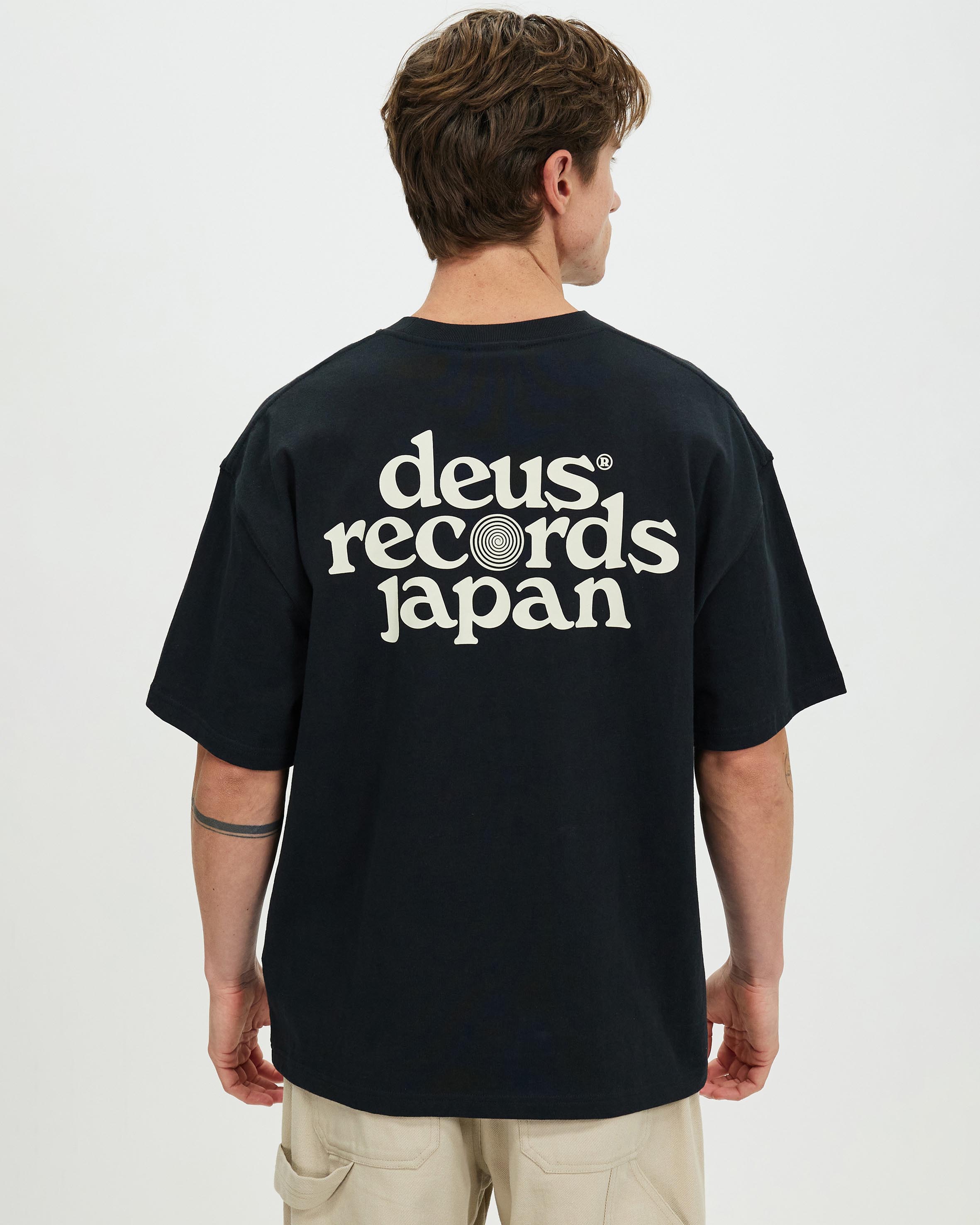 Strata Tee