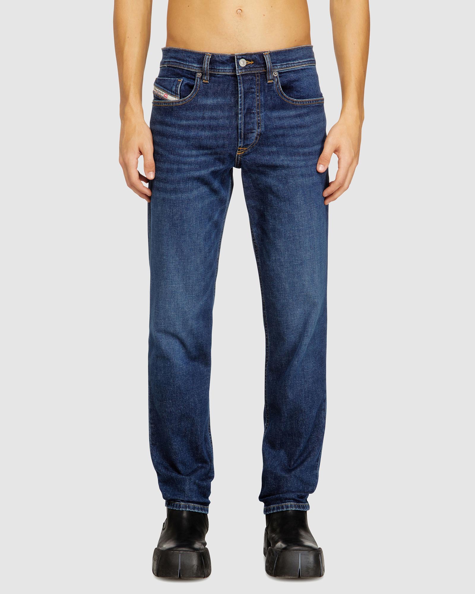 2023 D-Finitive Tapered Jeans