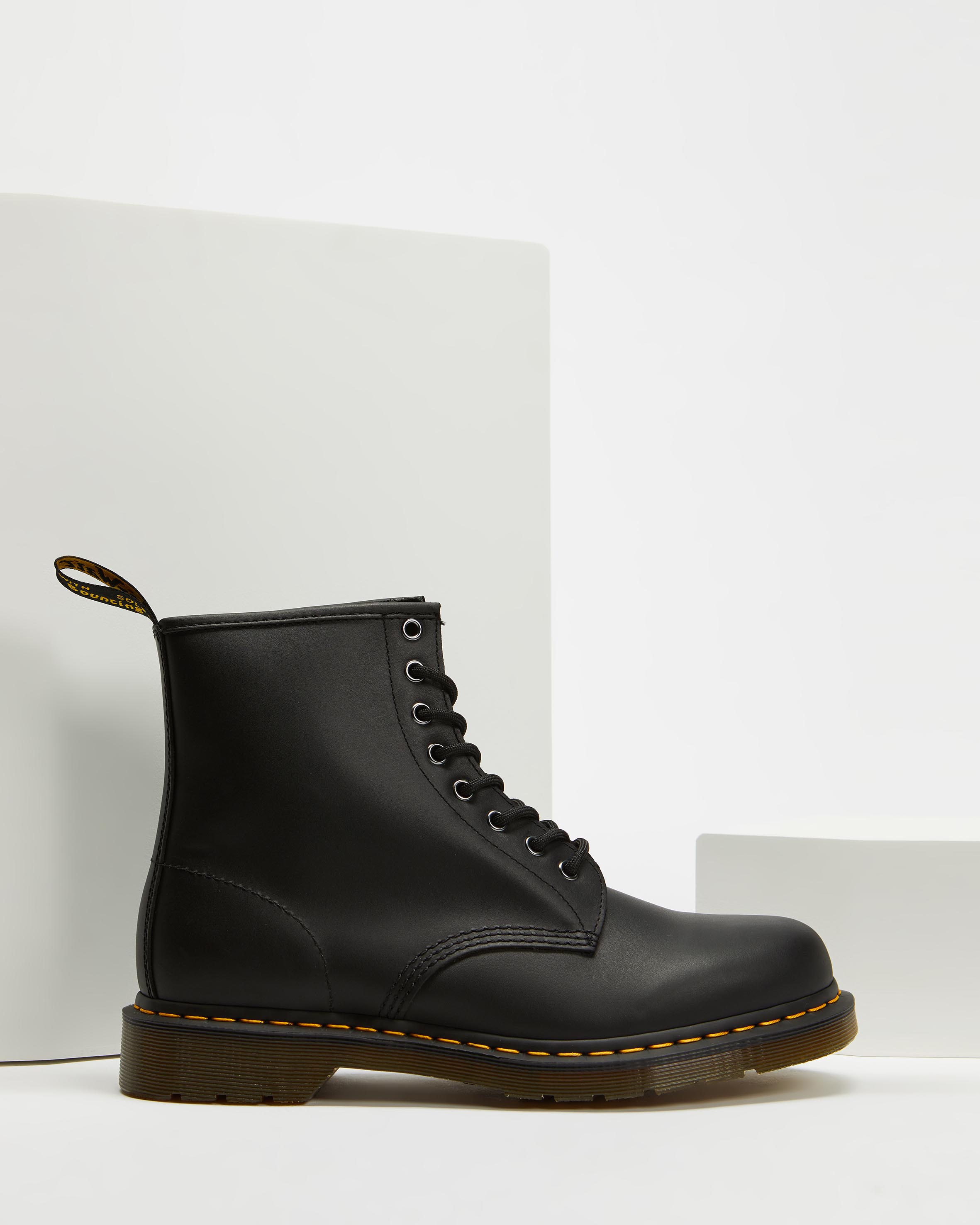 Unisex 1460 Nappa 8-Eye Boots