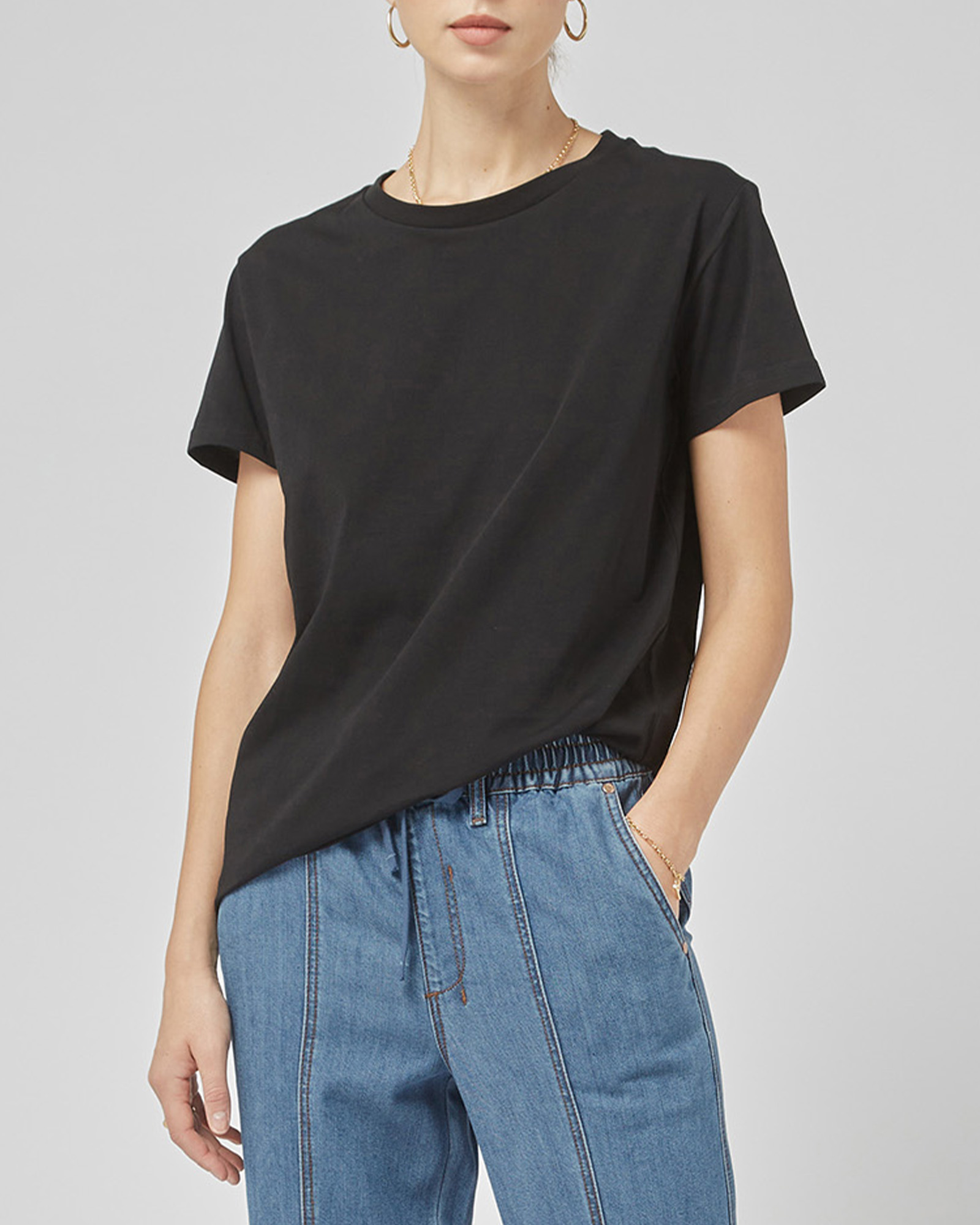 Clare Black Tee
