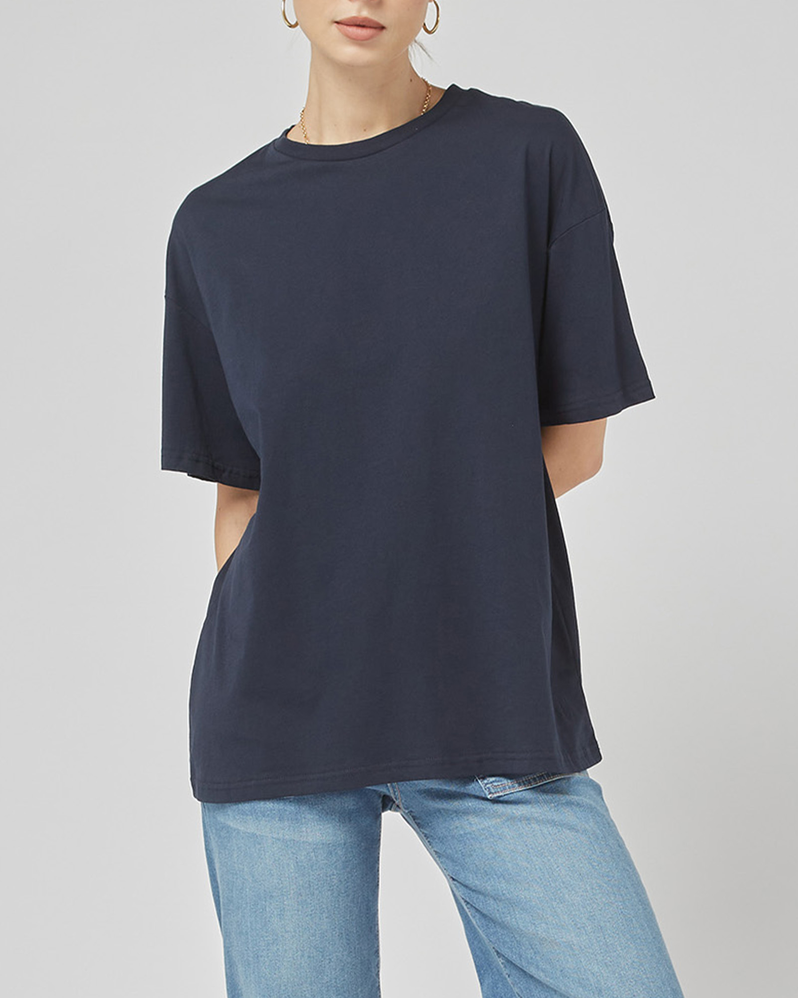Amy Navy Tee