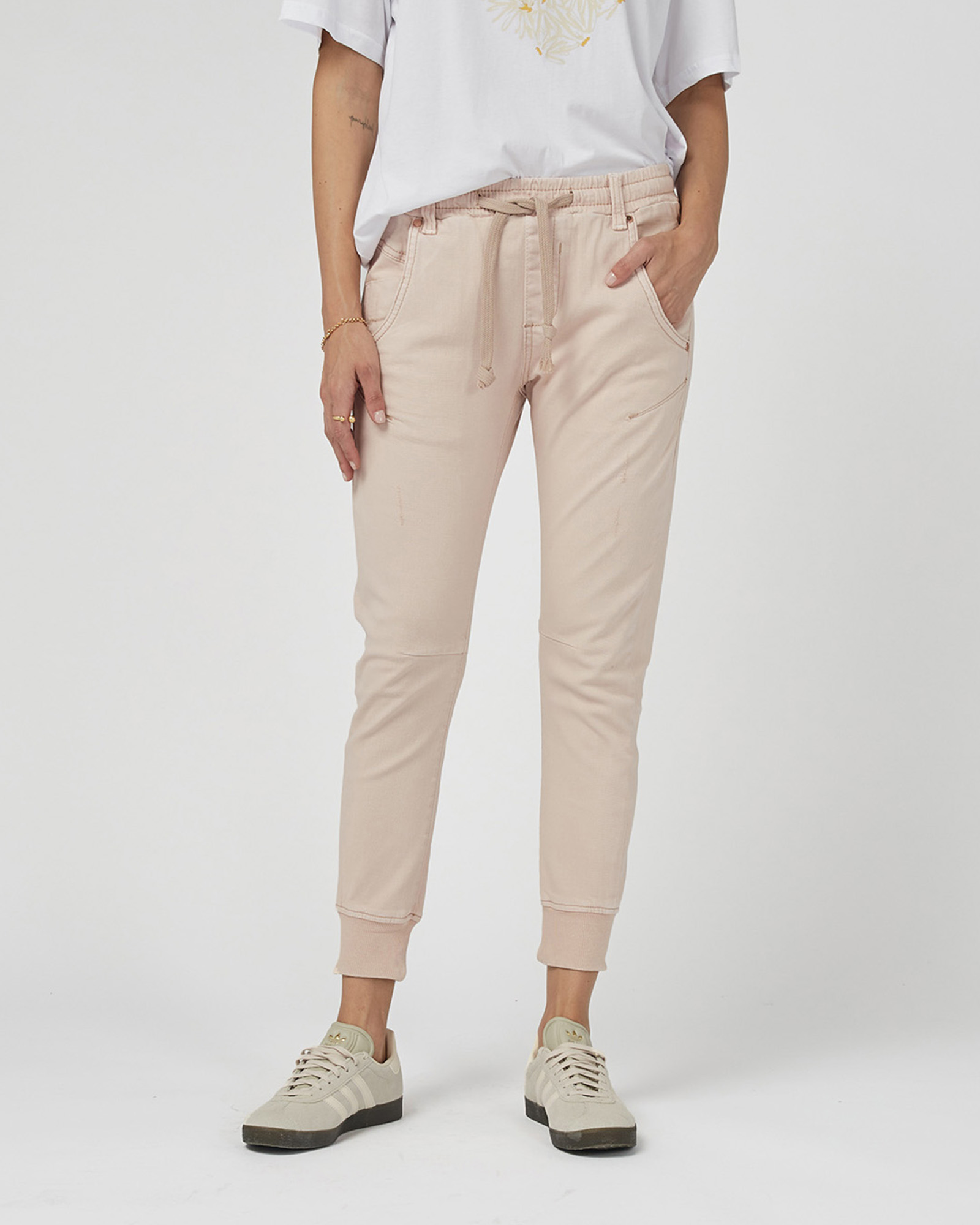 Active Rose Dust Jeans