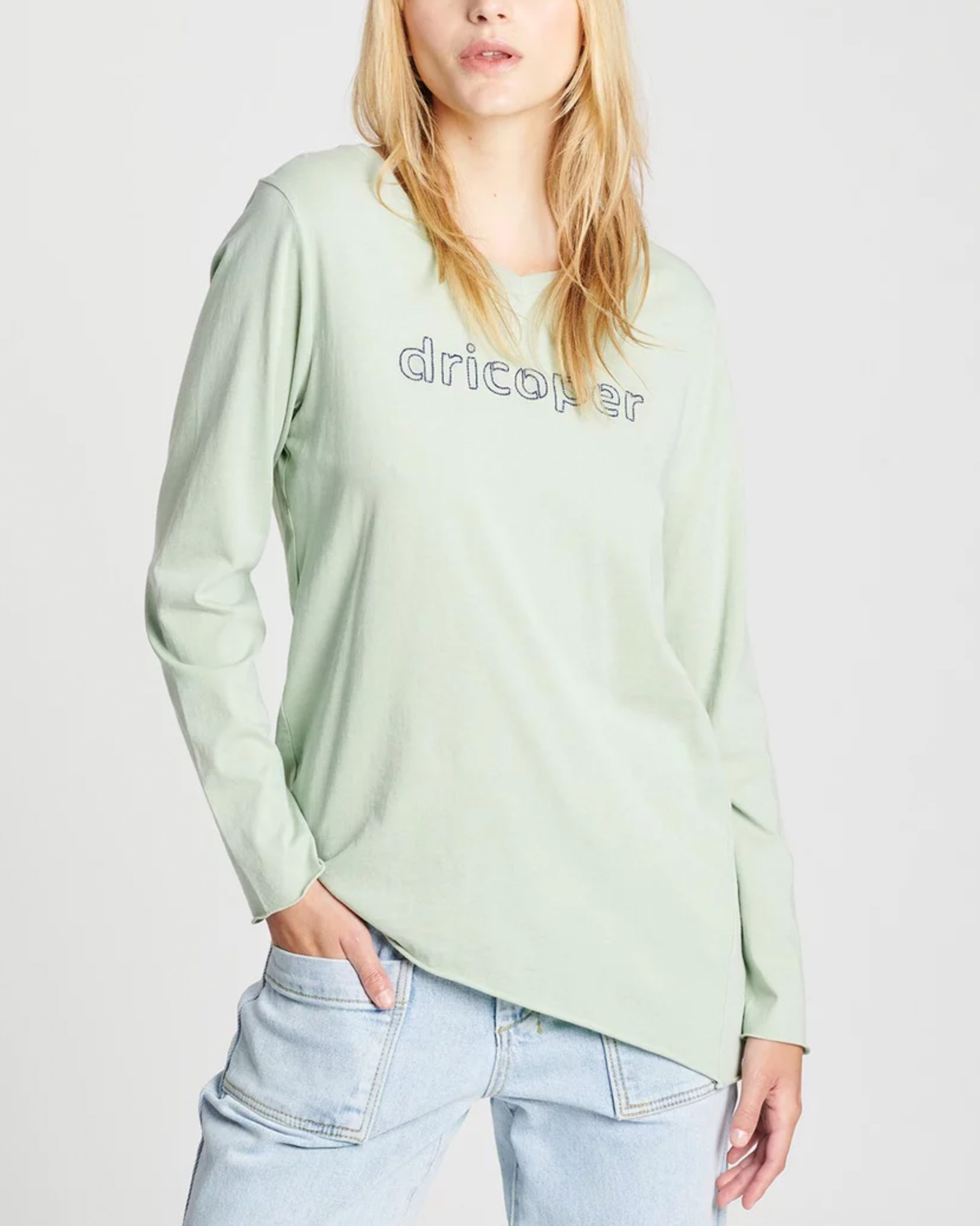 Bowie Meadow Long Sleeve Tee