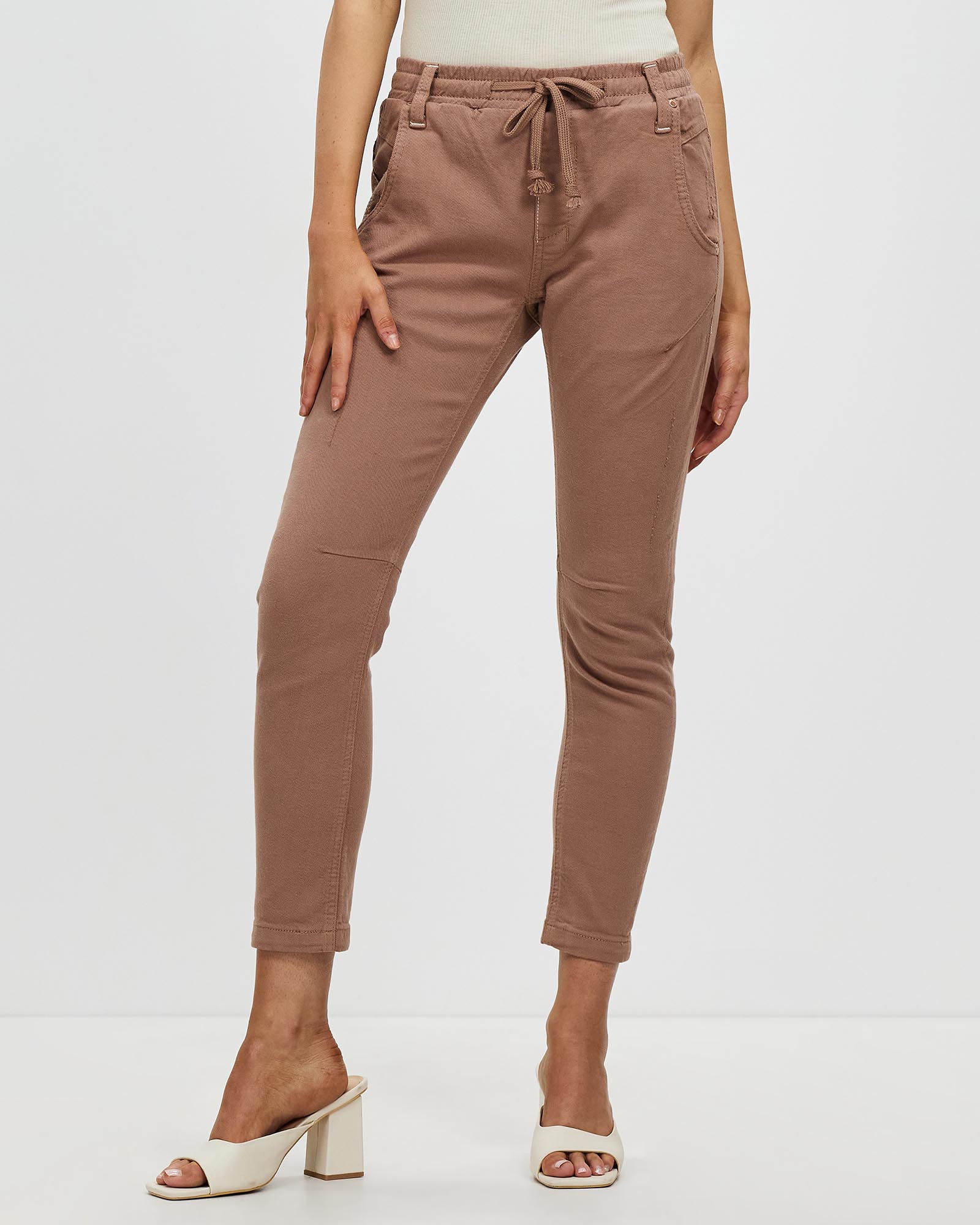 Active Taupe Jeans