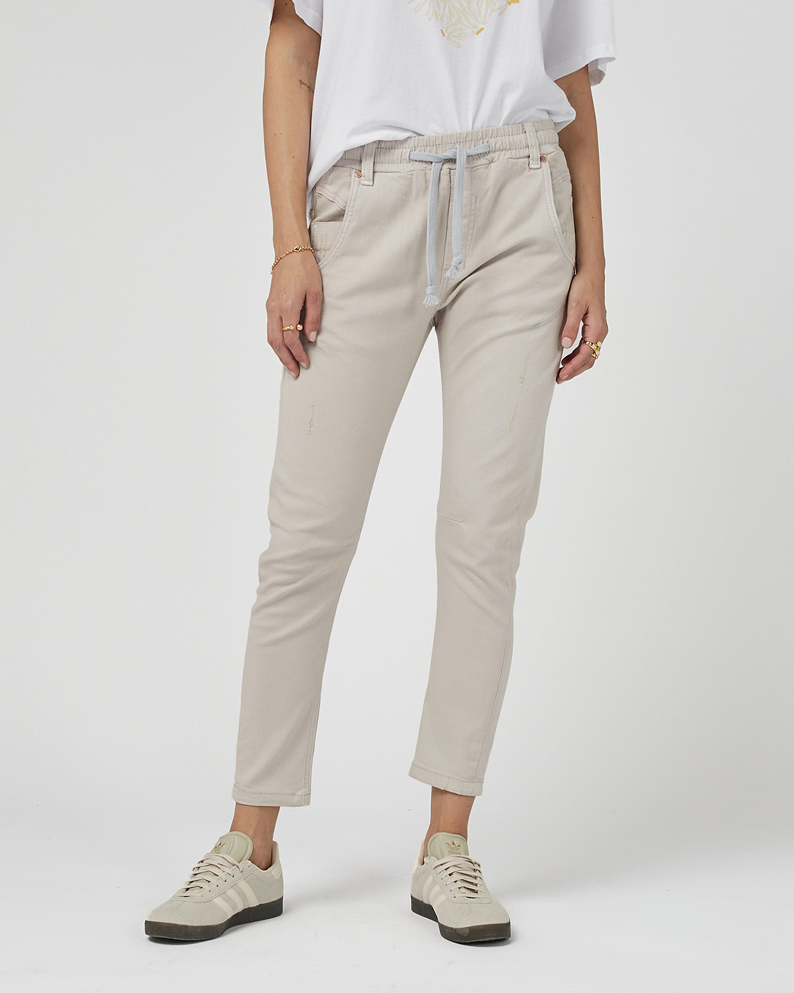 Active Vaporous Grey Jeans