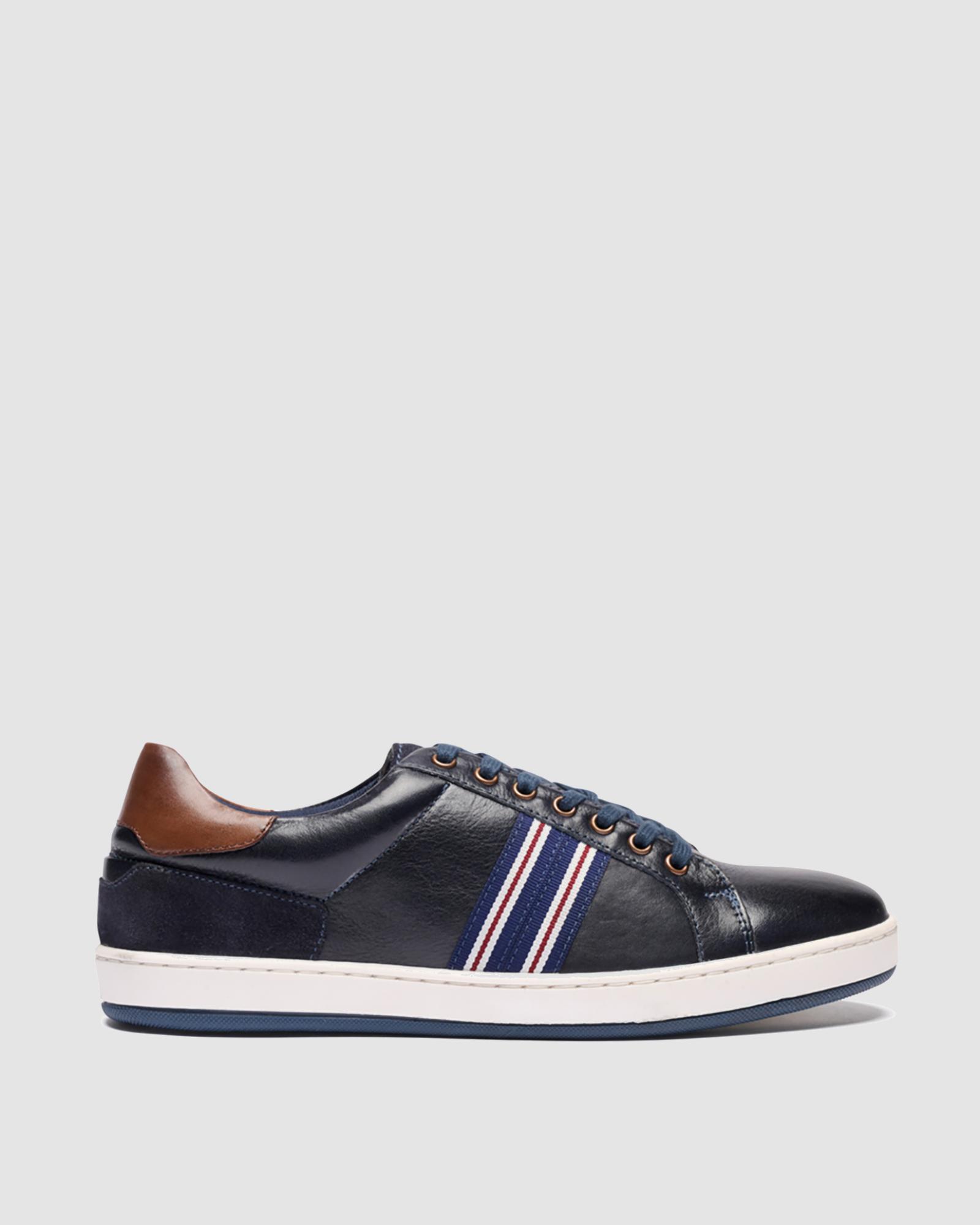 Tommy - Navy