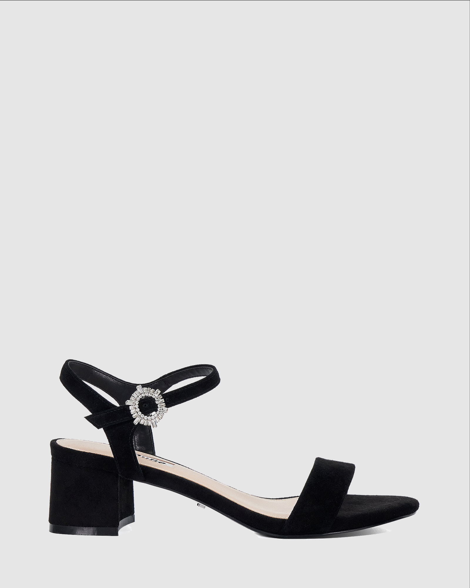 Measure - Black