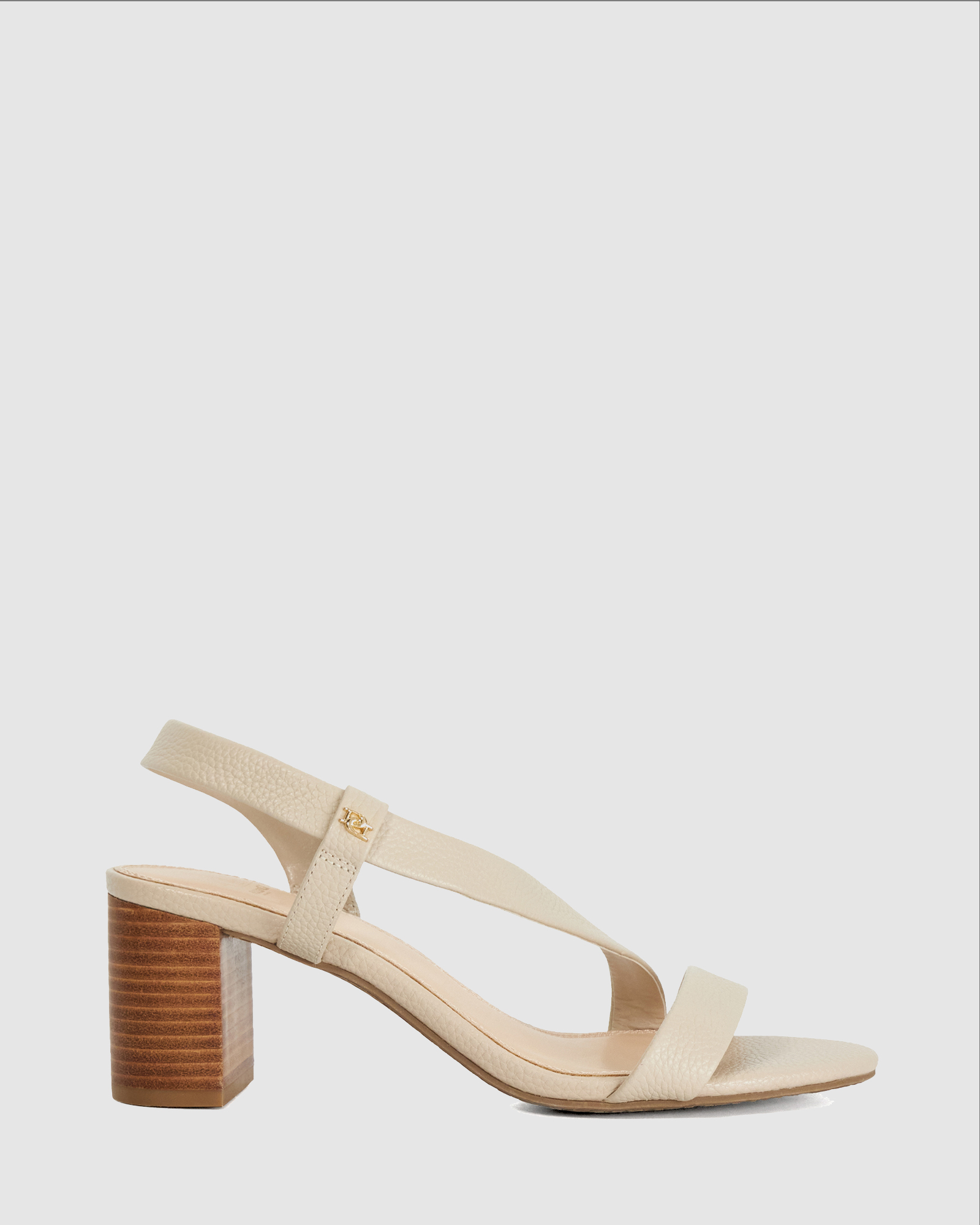 Jestered - Ivory